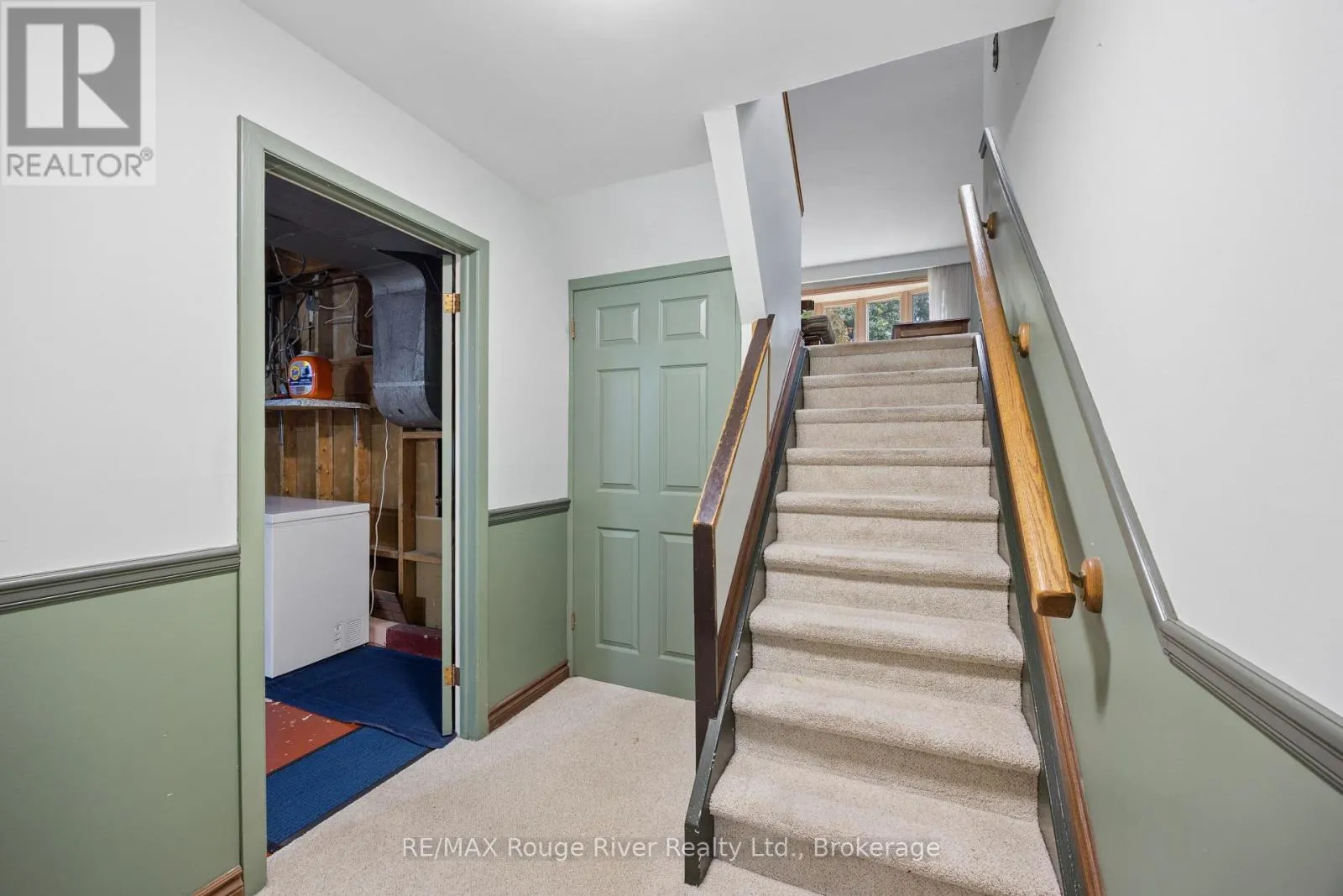 3 HEATHERWOOD ROAD