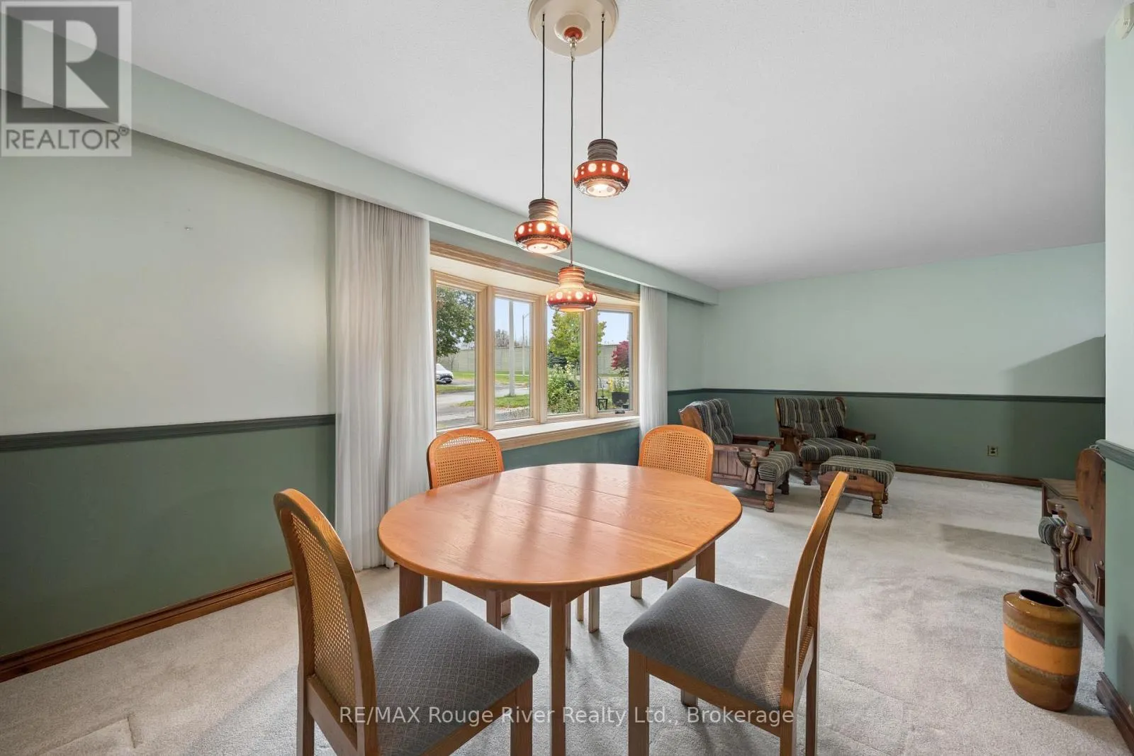 3 HEATHERWOOD ROAD