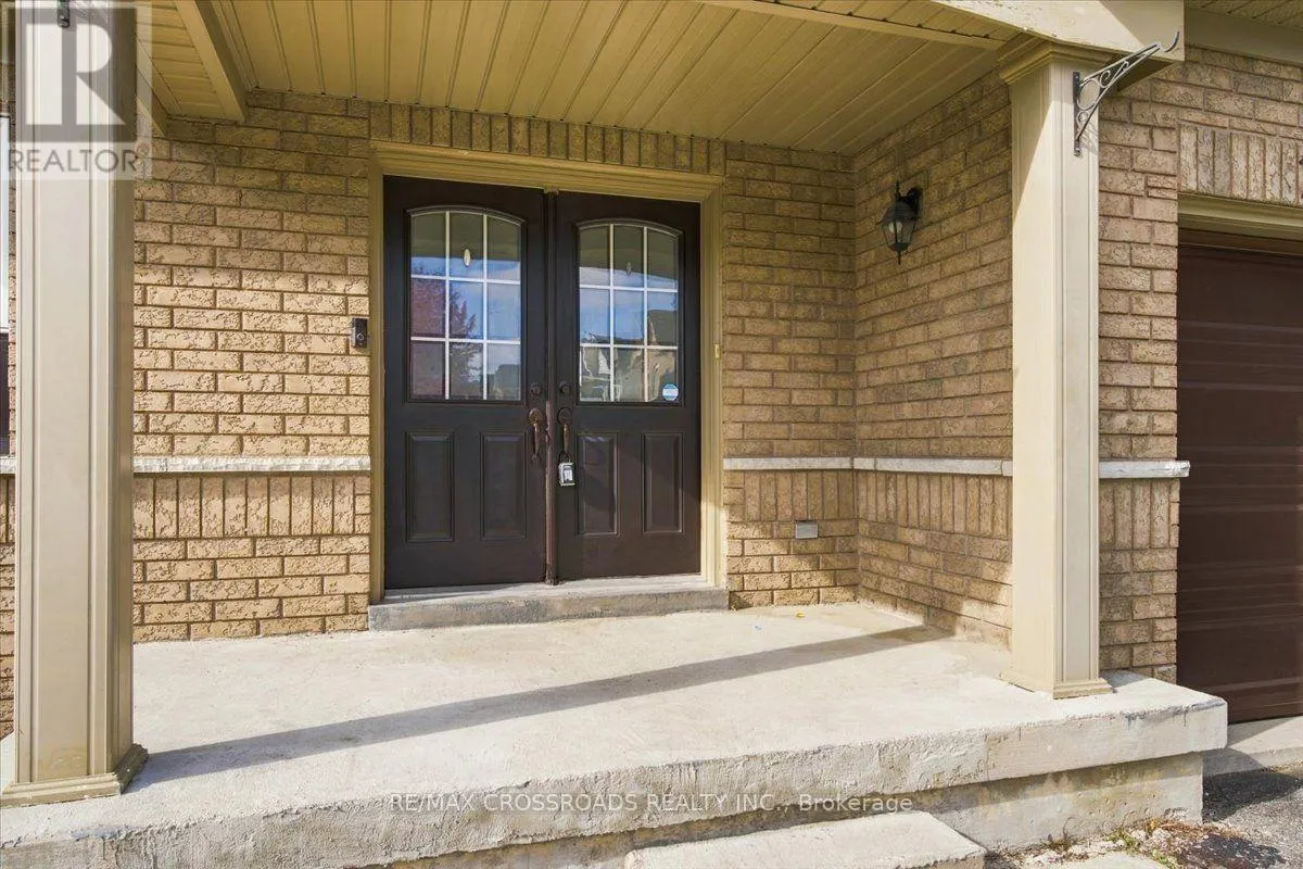 1220 LANGLEY CIRCLE