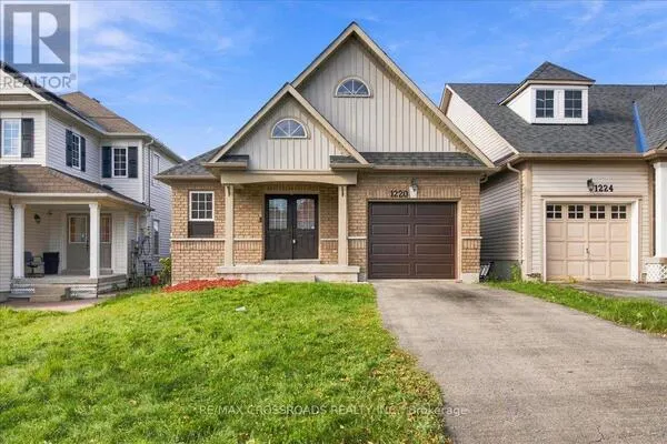 1220 LANGLEY CIRCLE