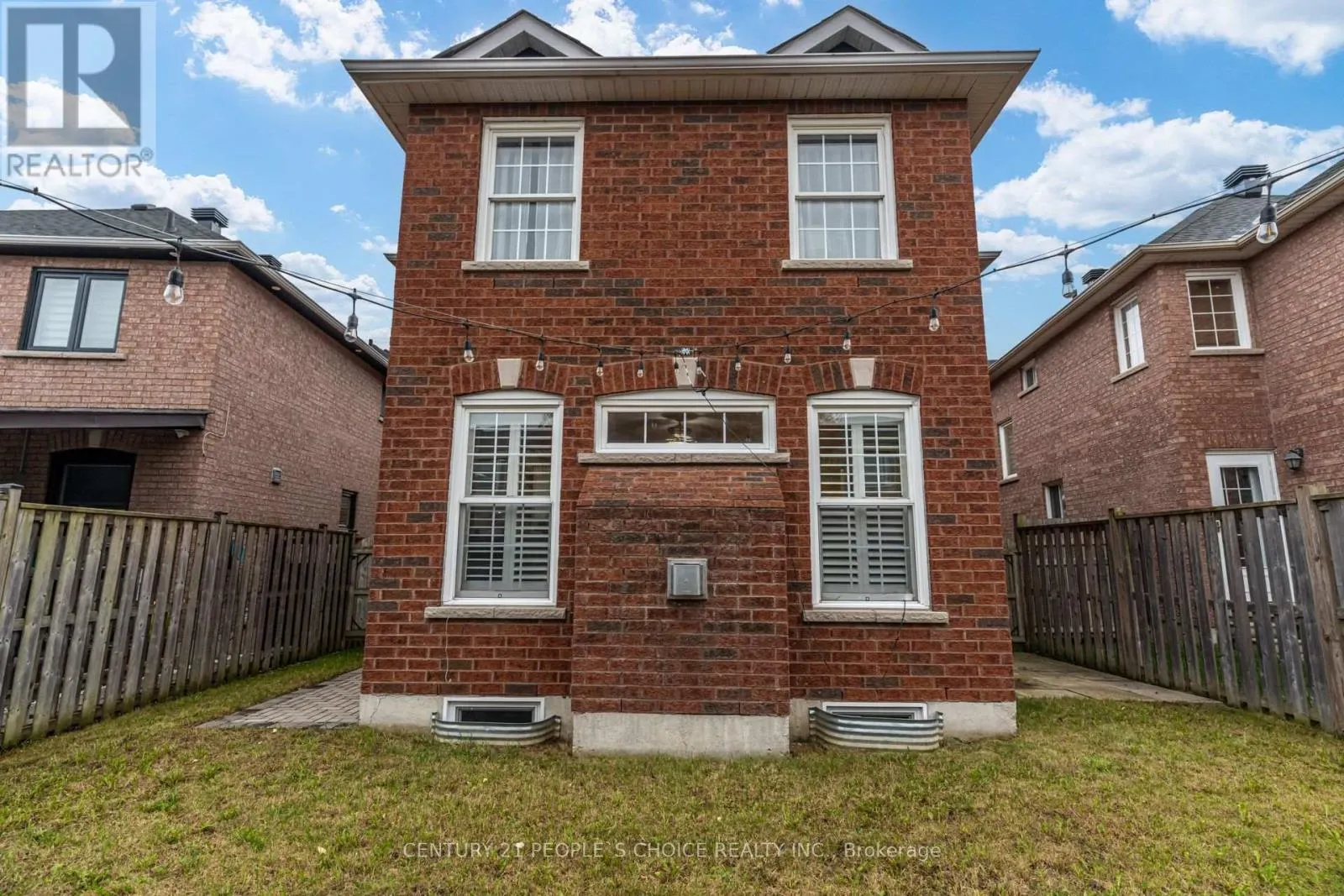 11 SEARELL AVENUE