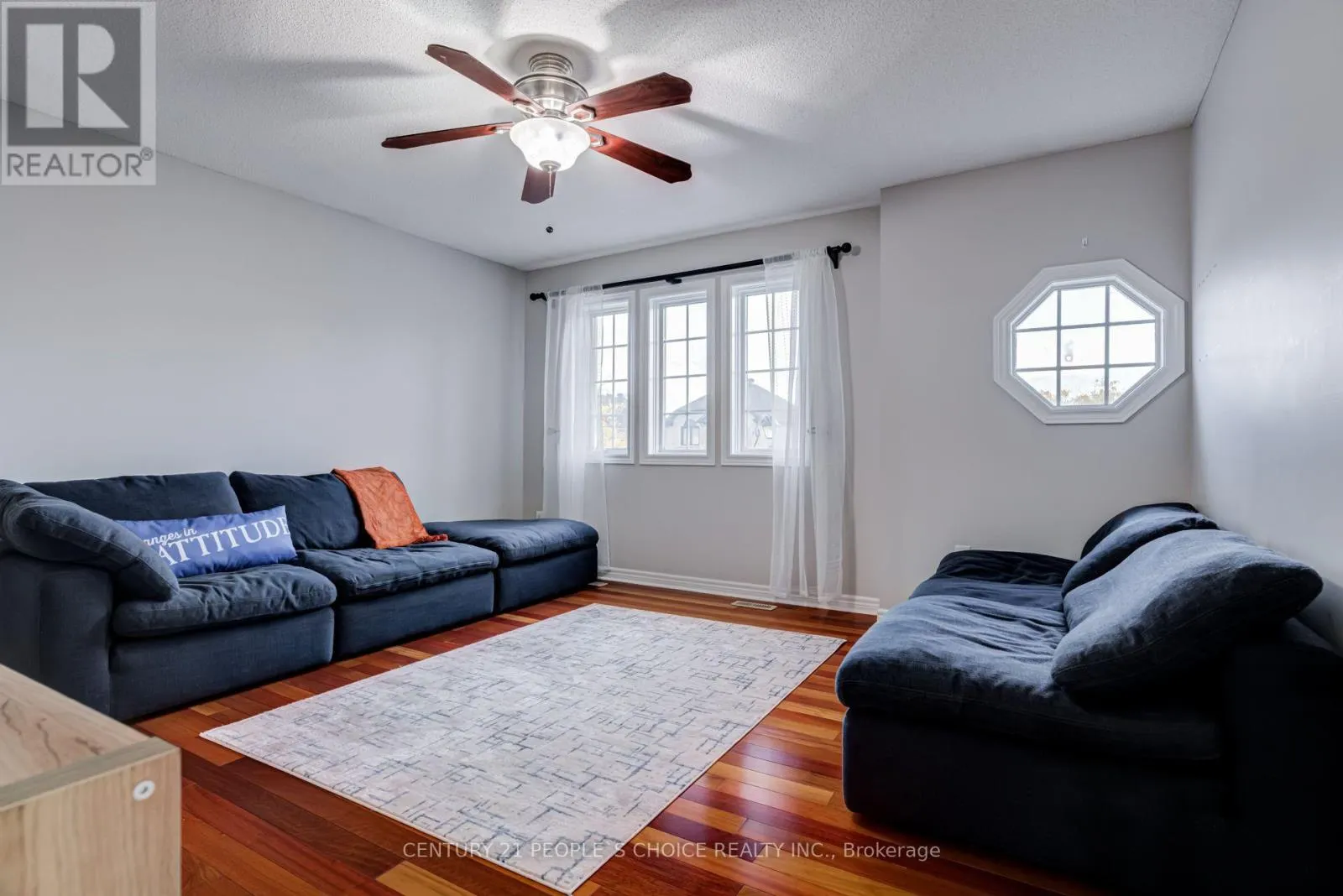 11 SEARELL AVENUE