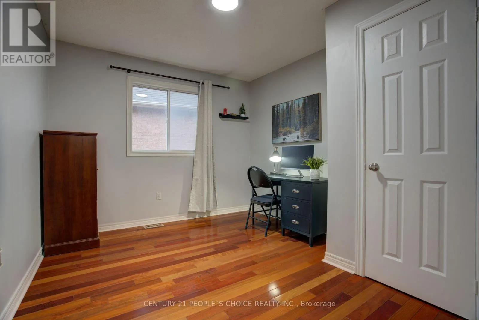 11 SEARELL AVENUE