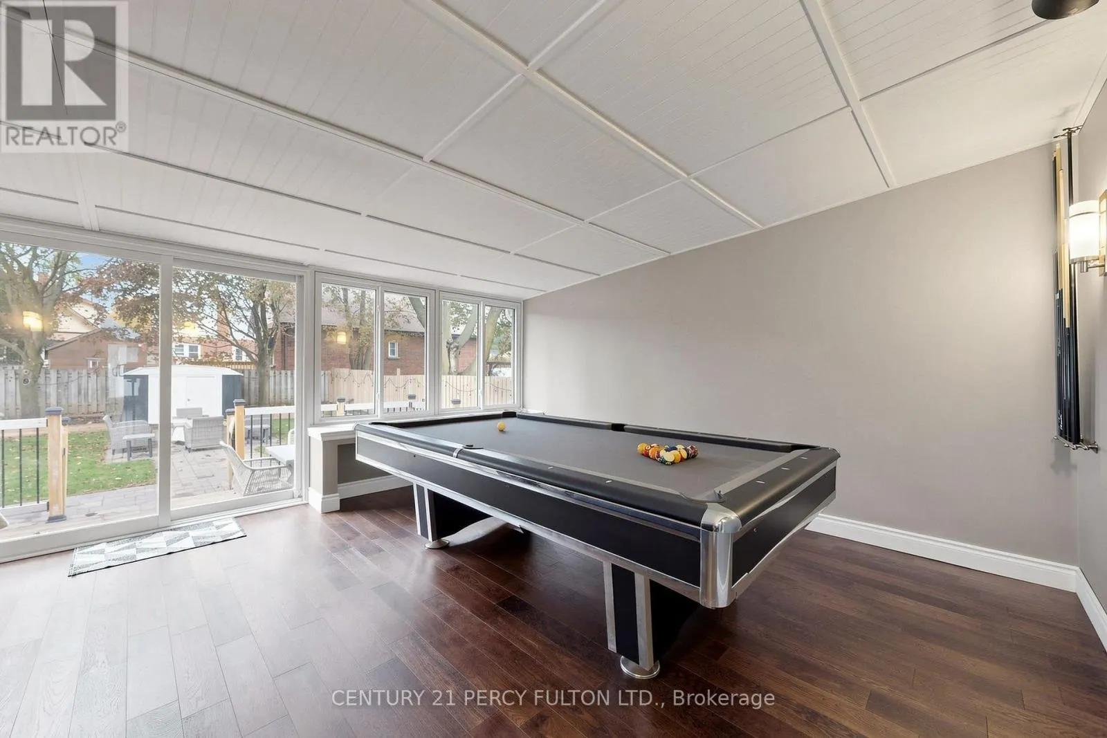 76 ARLINGTON AVENUE