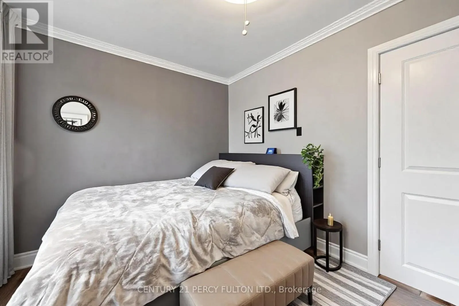 76 ARLINGTON AVENUE