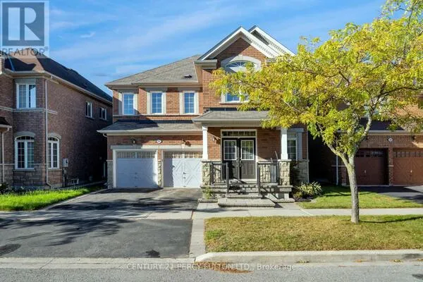 24 CRAGG CRESCENT