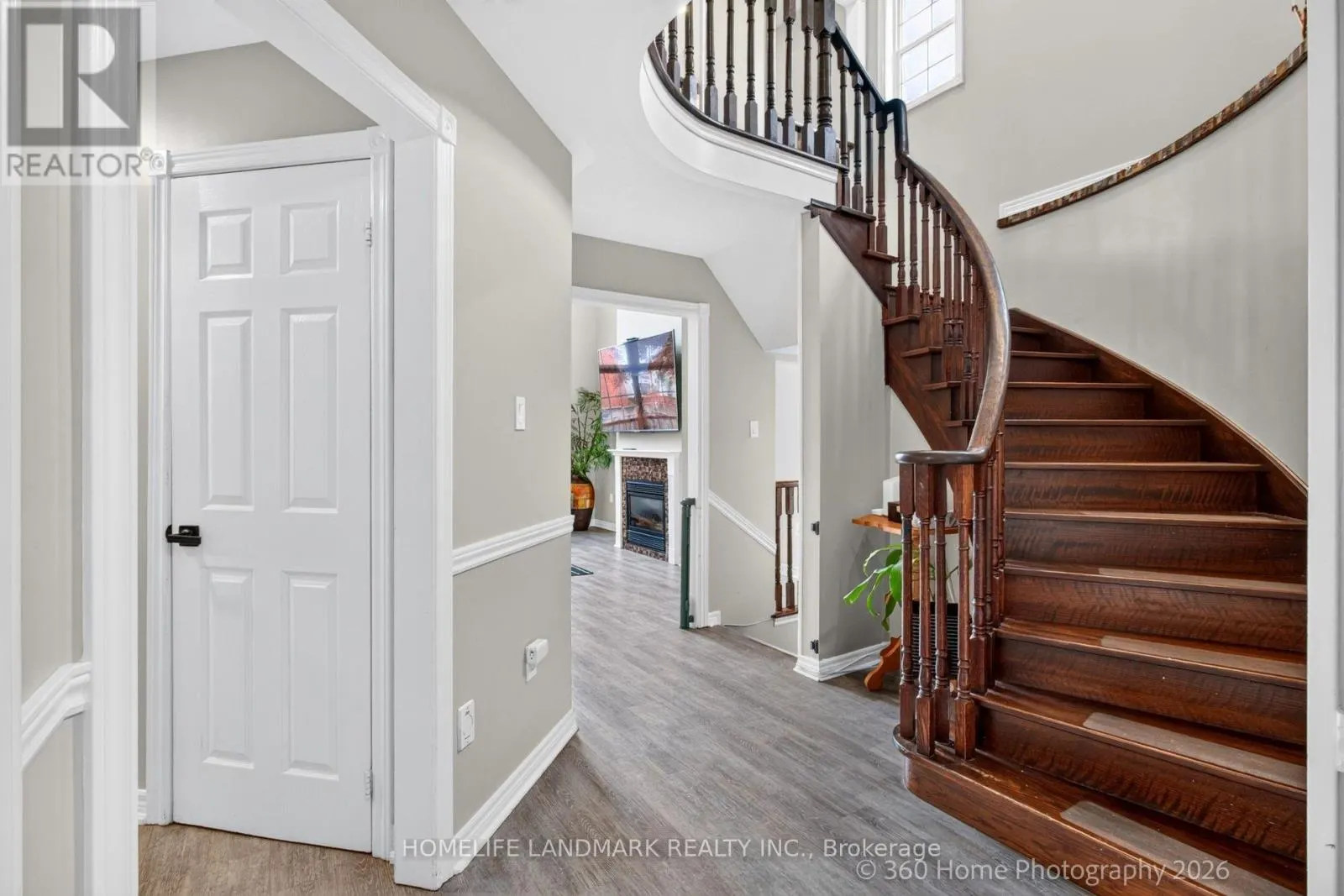 42 BLACKFRIAR AVENUE
