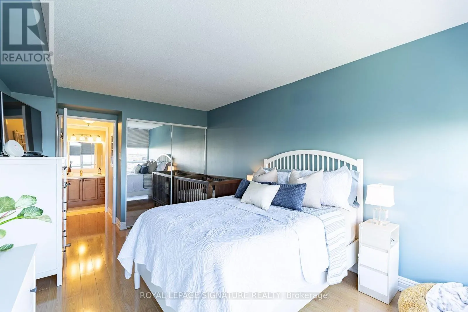 723 - 1880 VALLEY FARM ROAD