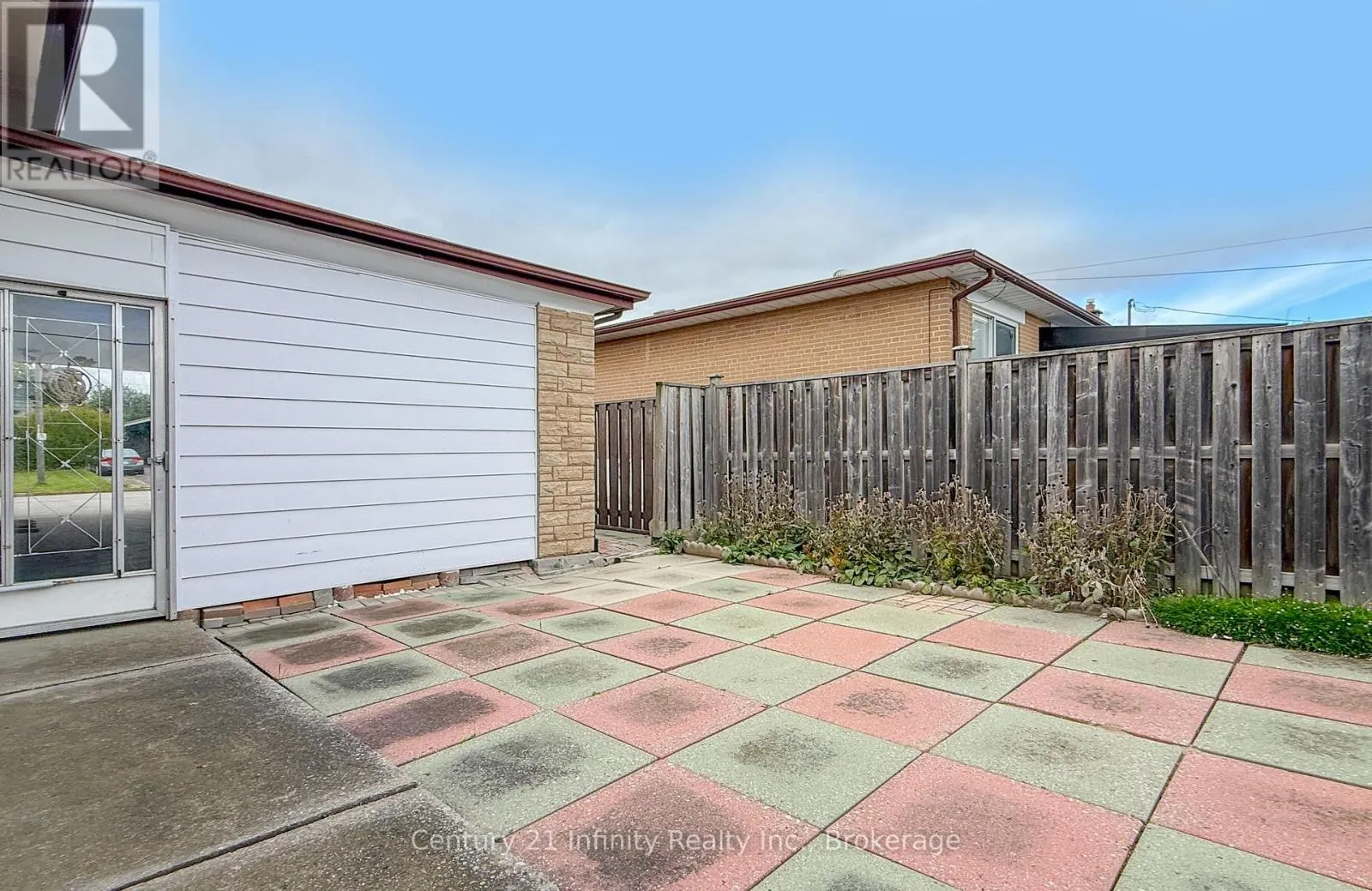 879 ANTONIO STREET
