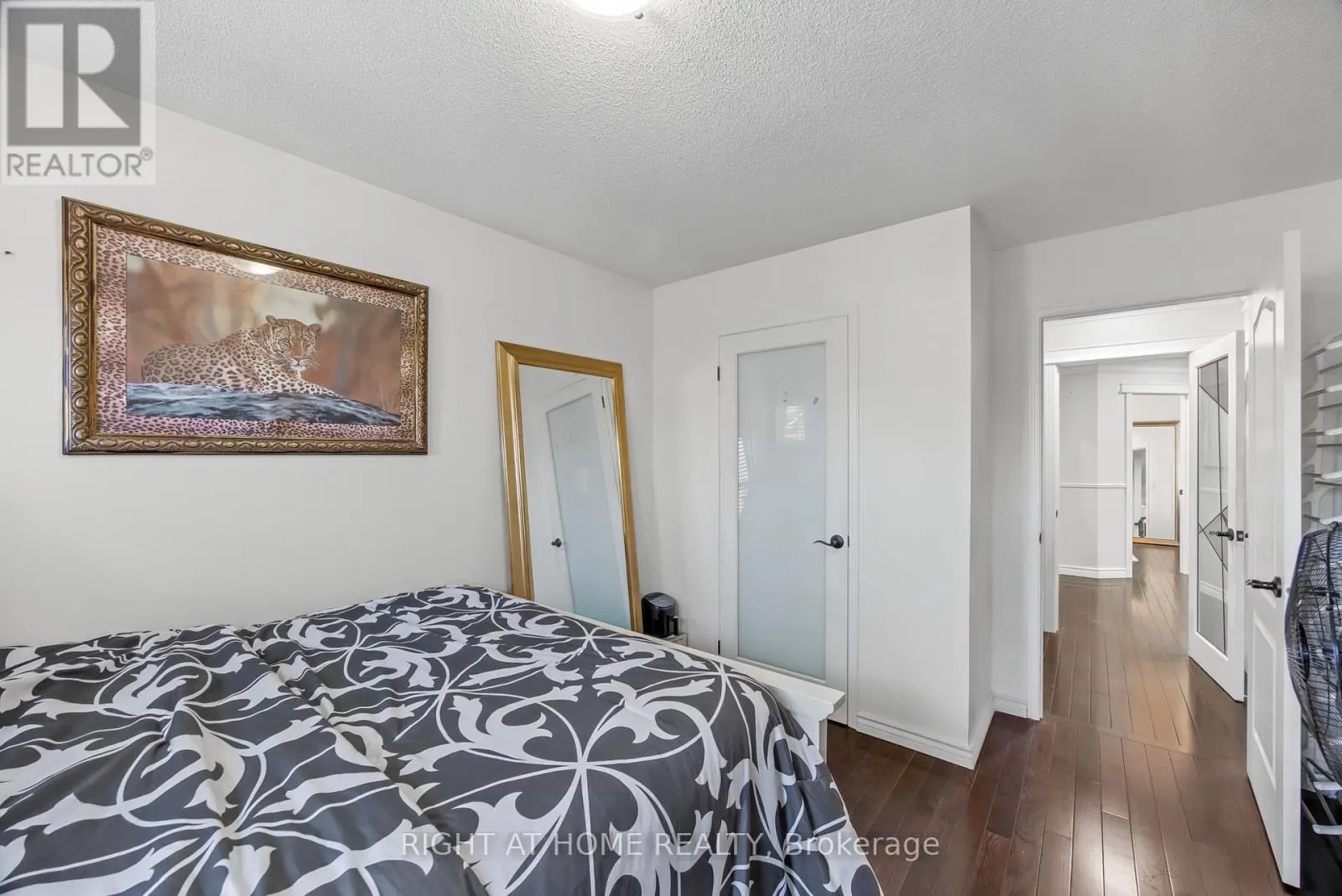 7 URWIN STREET