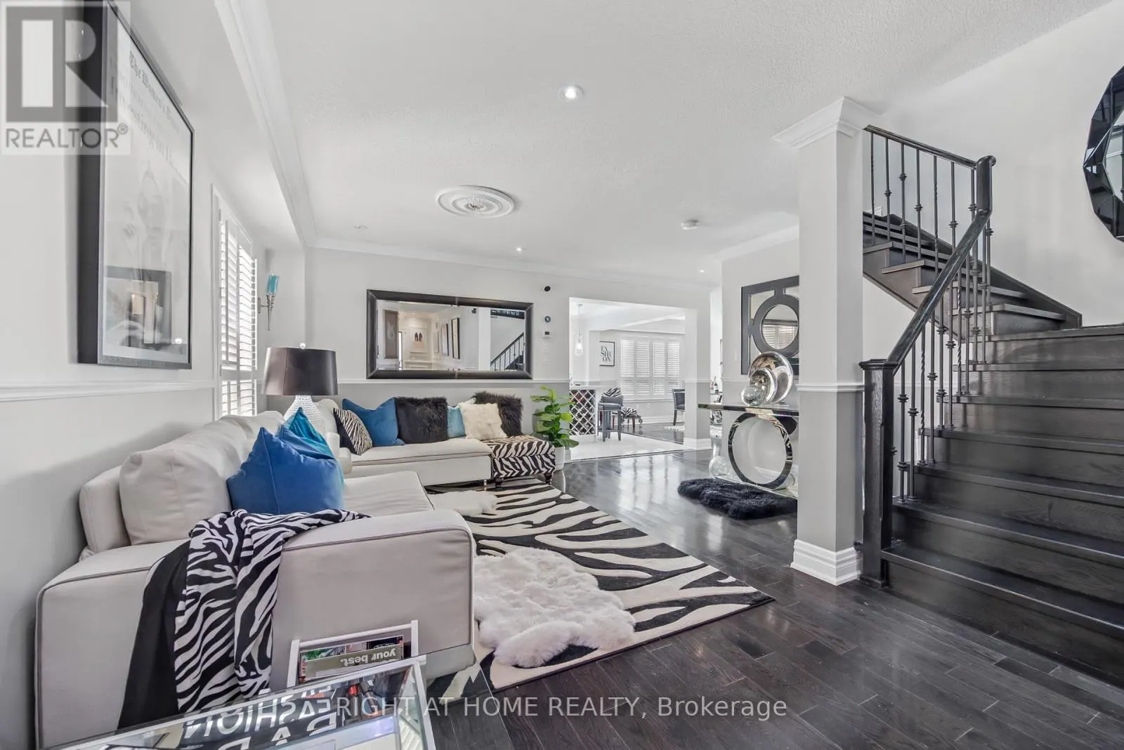 7 URWIN STREET
