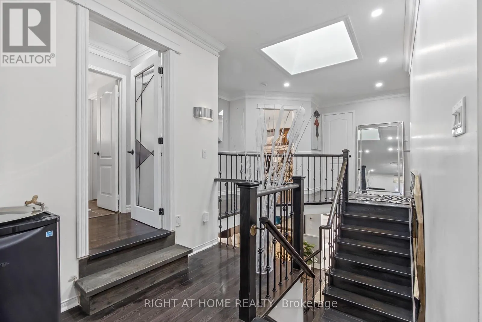 7 URWIN STREET