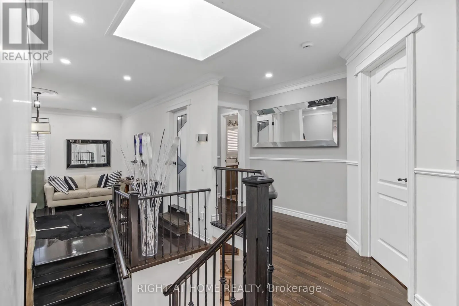 7 URWIN STREET
