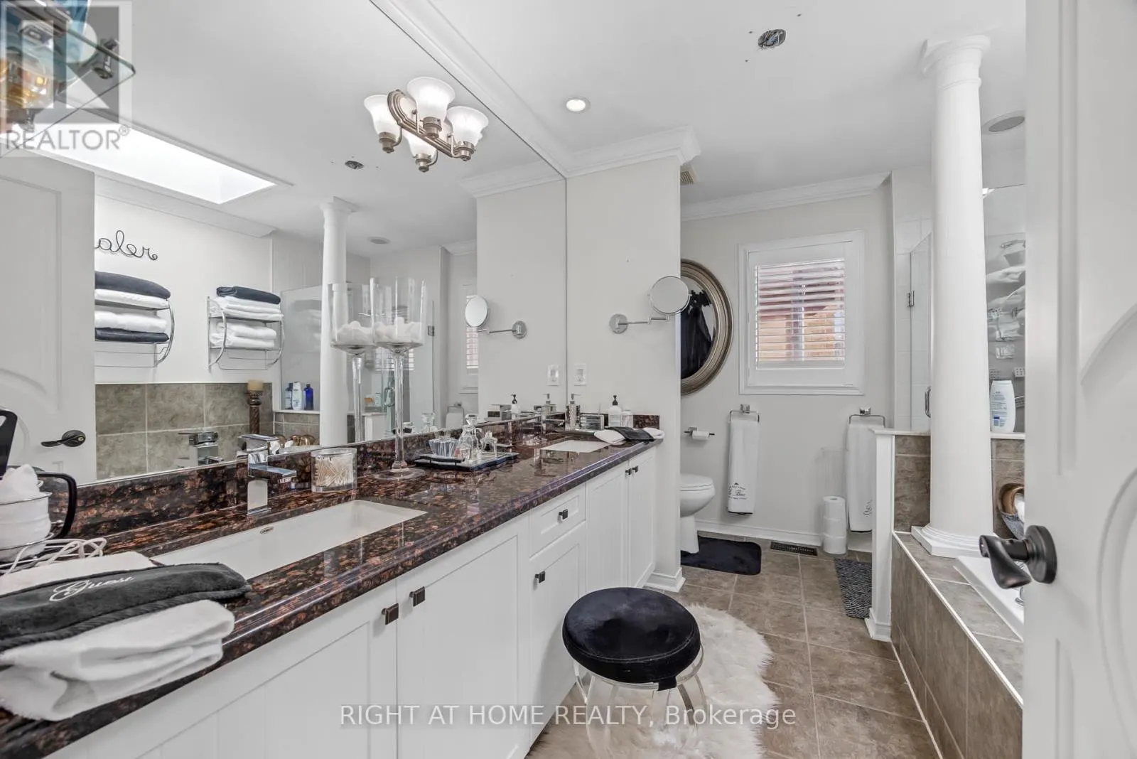 7 URWIN STREET