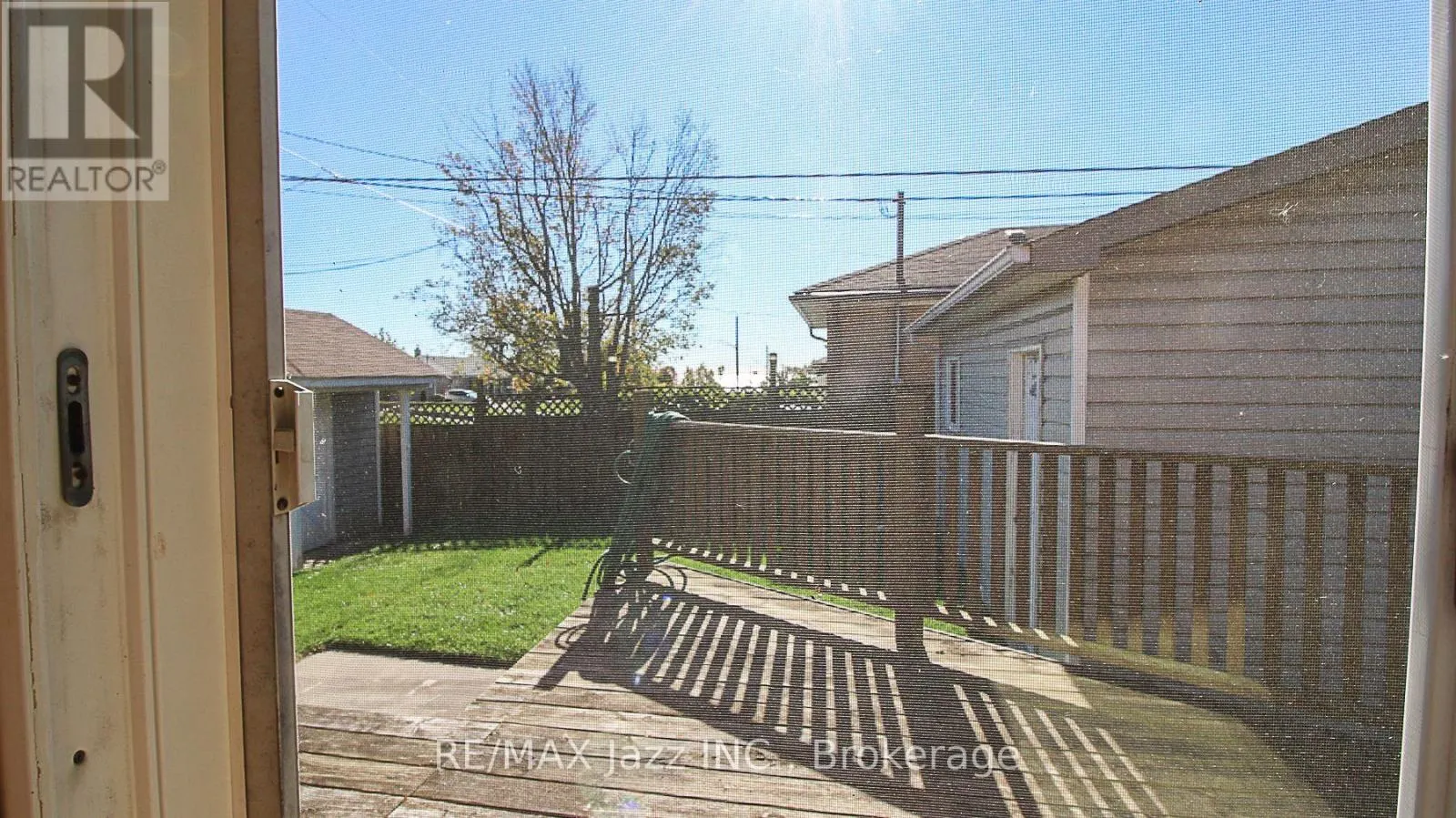 729 LAKEVIEW AVENUE