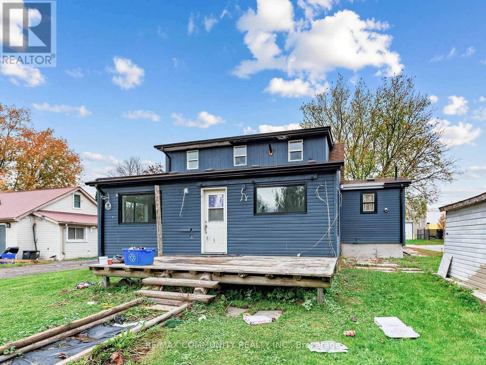 2444 RUNDLE ABBEY