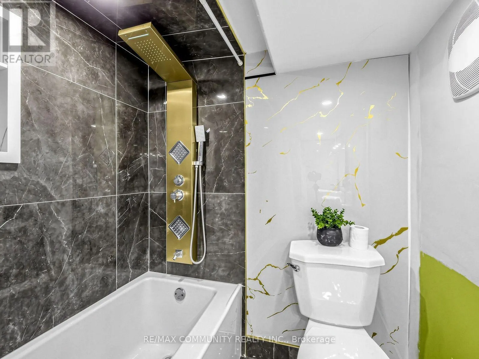 2444 RUNDLE ABBEY