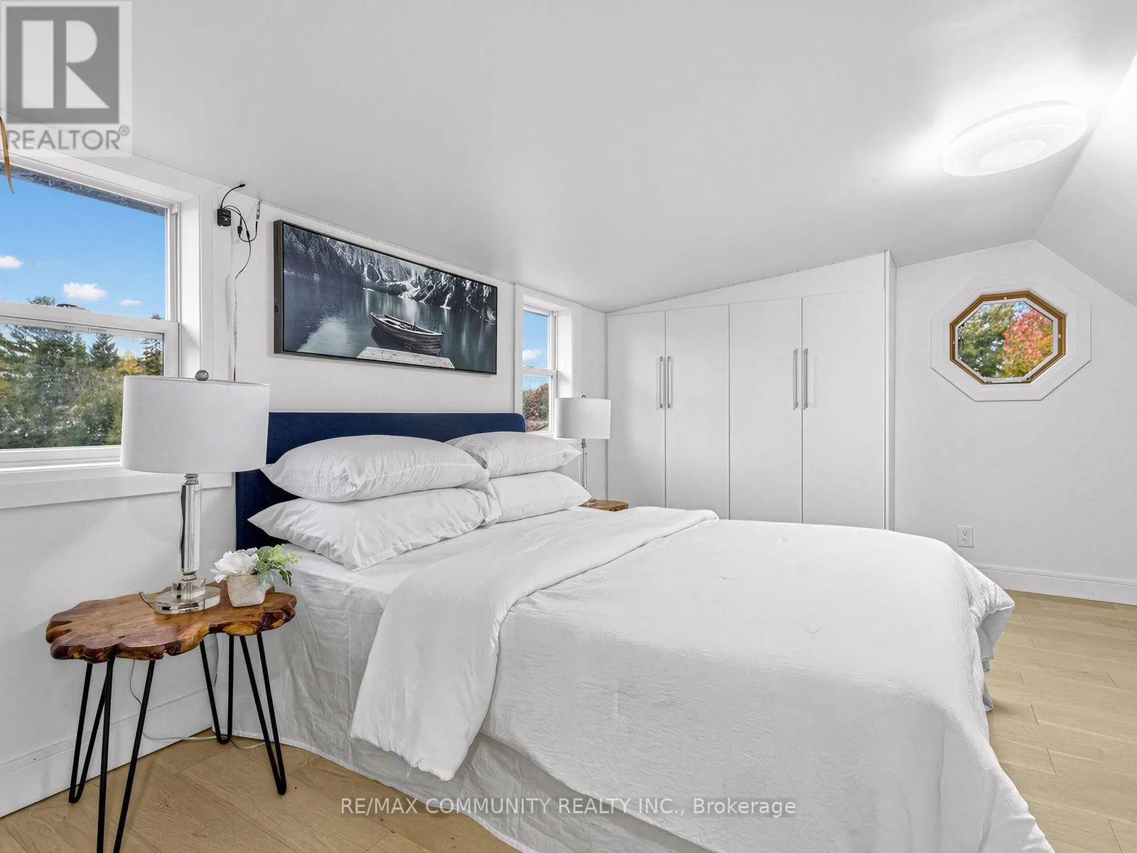 2444 RUNDLE ABBEY