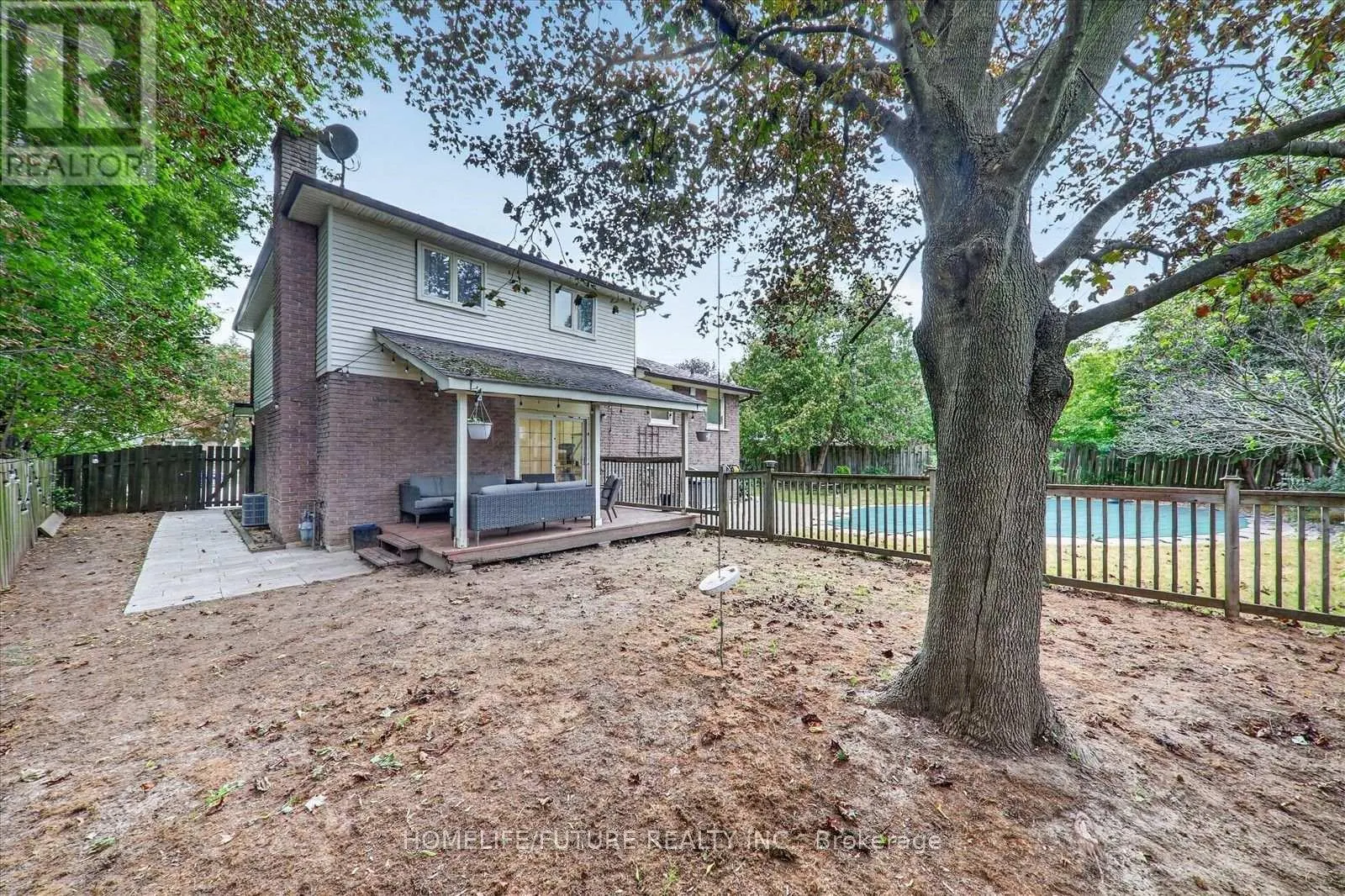 7 TOMS COURT