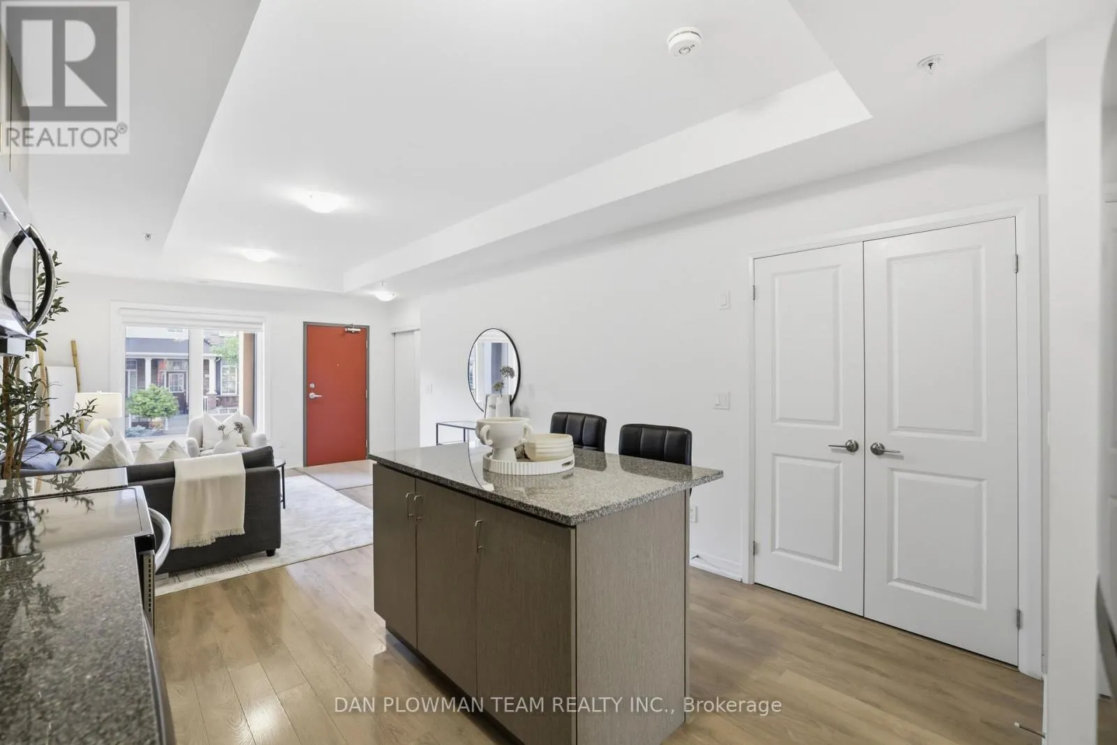 1210 - 2635 WILLIAM JACKSON DRIVE