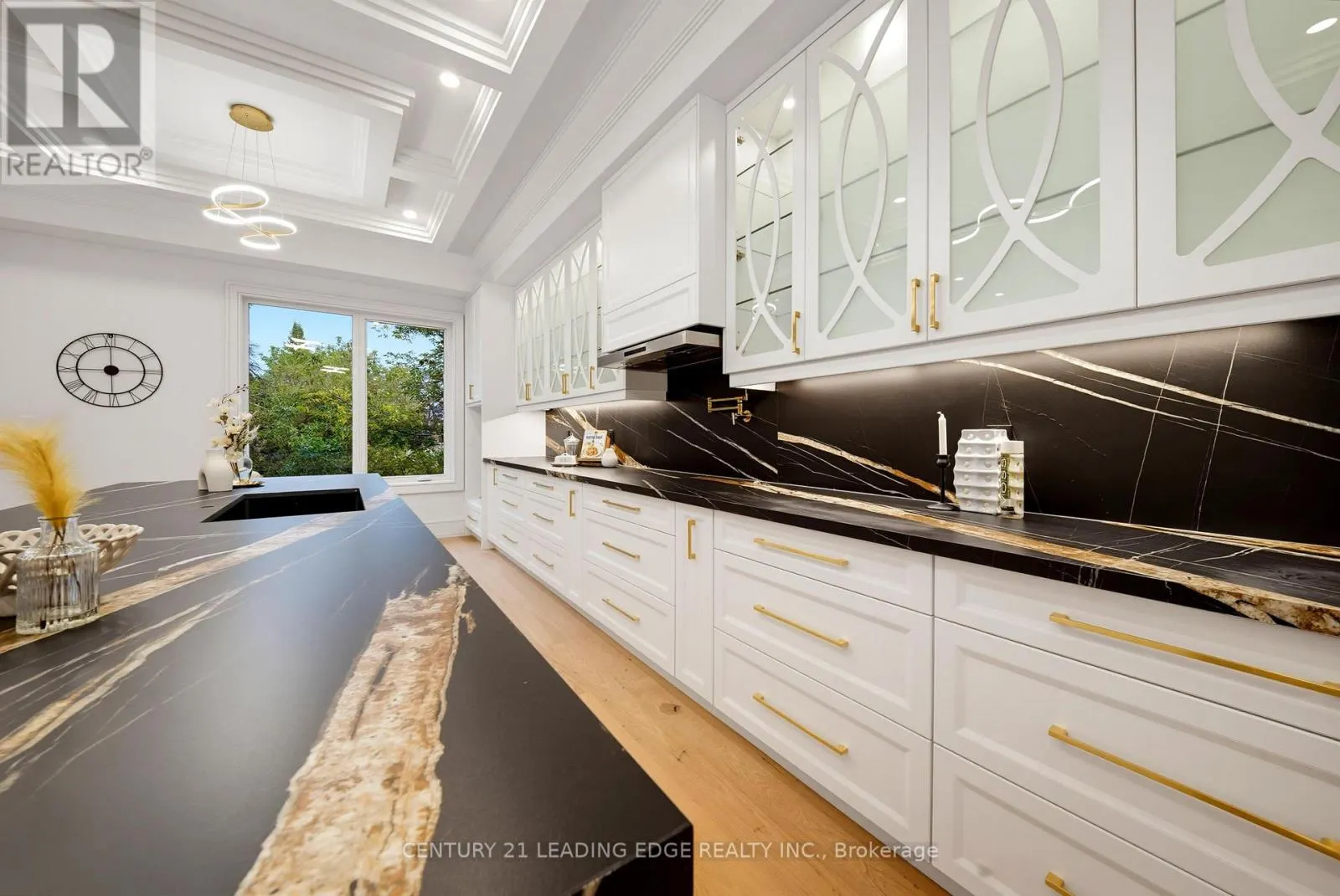 158 HILLCREST DRIVE