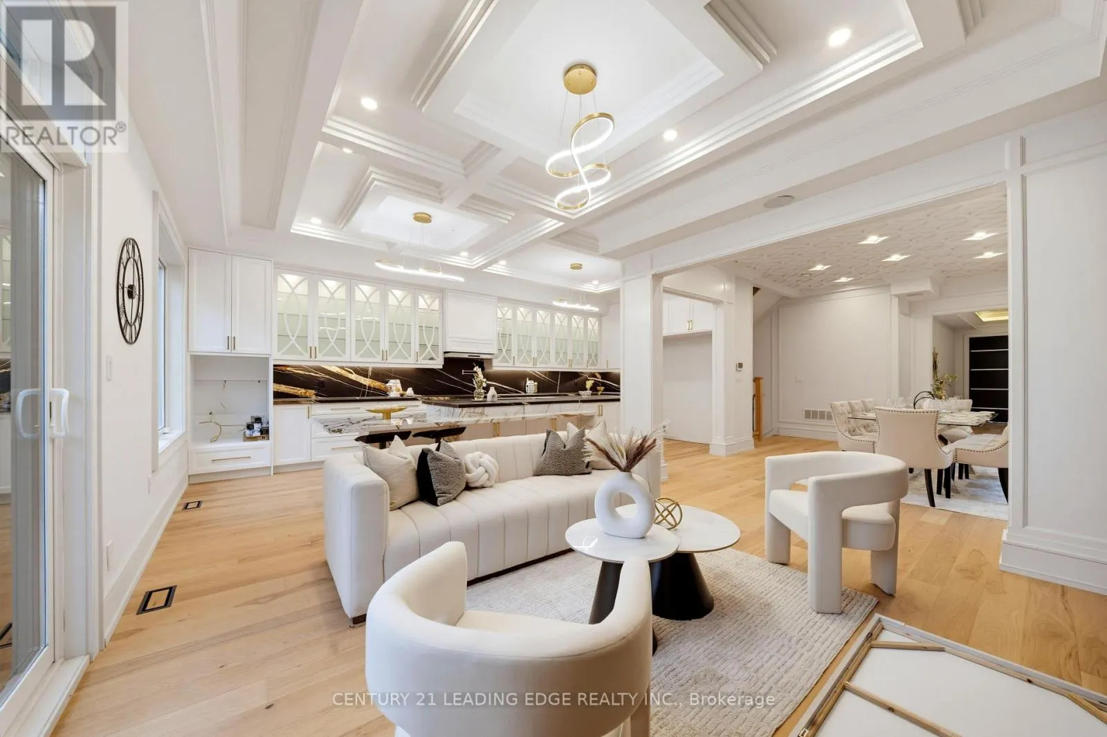 158 HILLCREST DRIVE