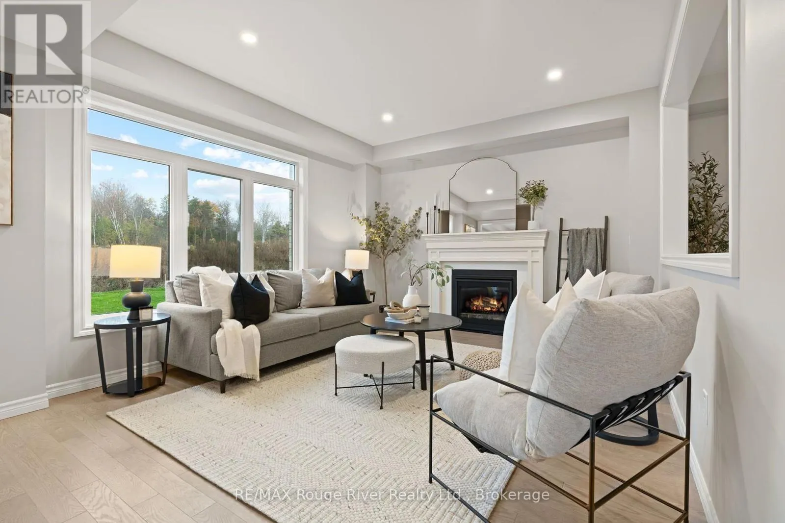 286 LYLE DRIVE