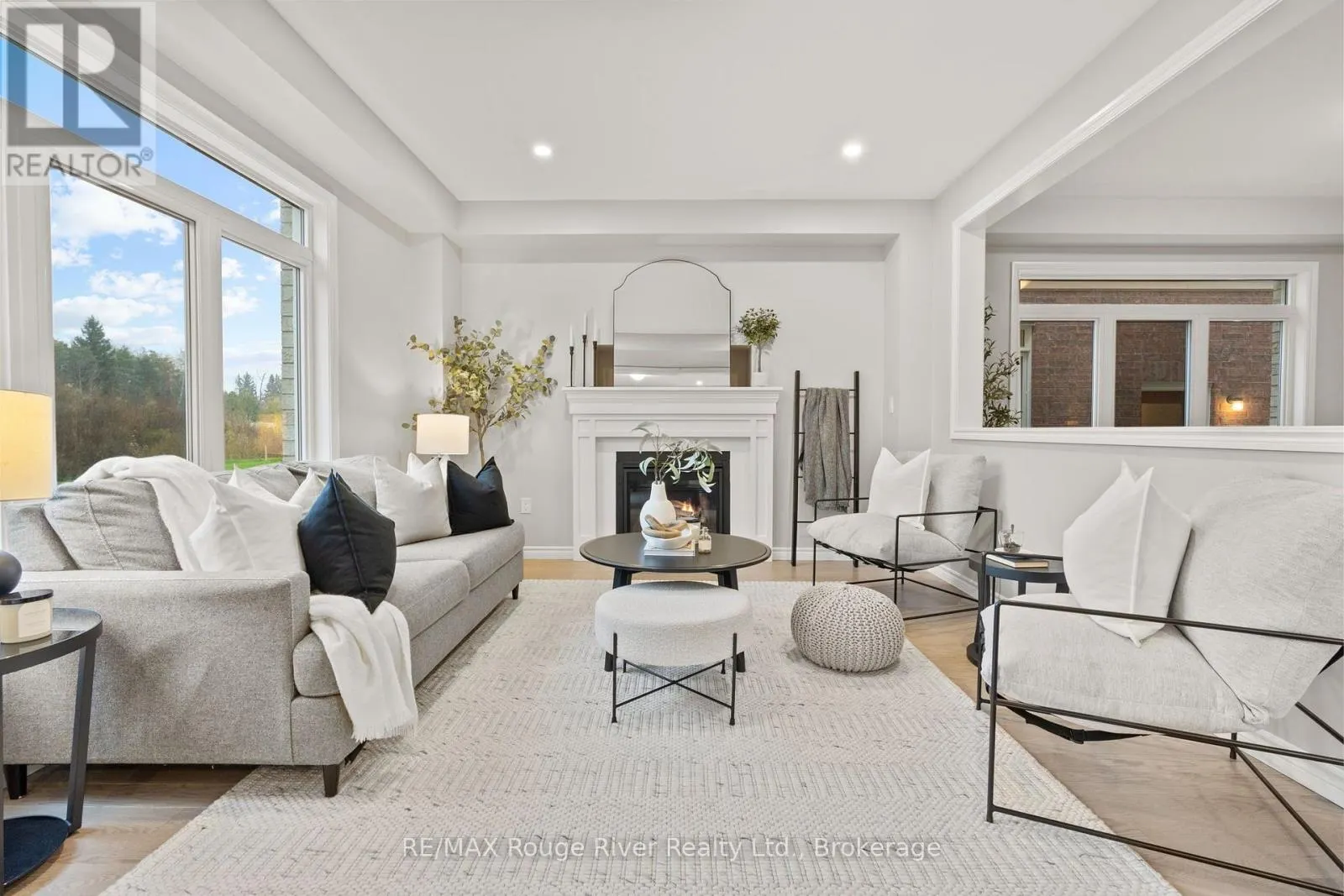 286 LYLE DRIVE