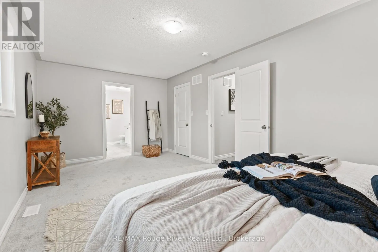 286 LYLE DRIVE