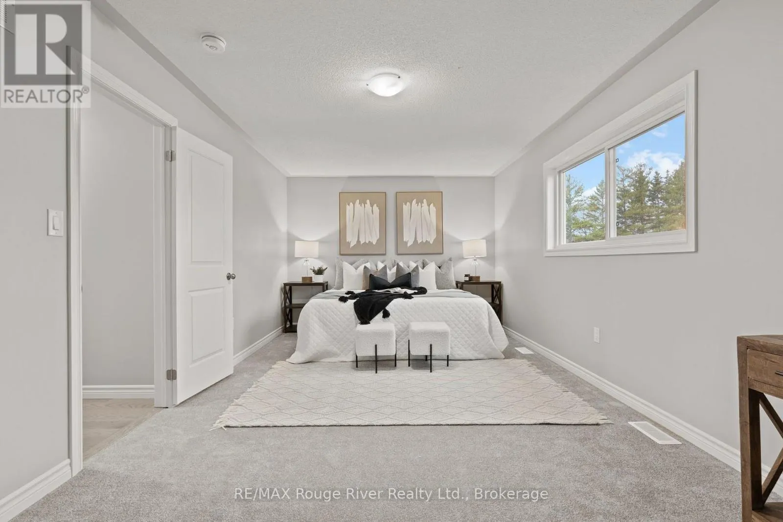 286 LYLE DRIVE