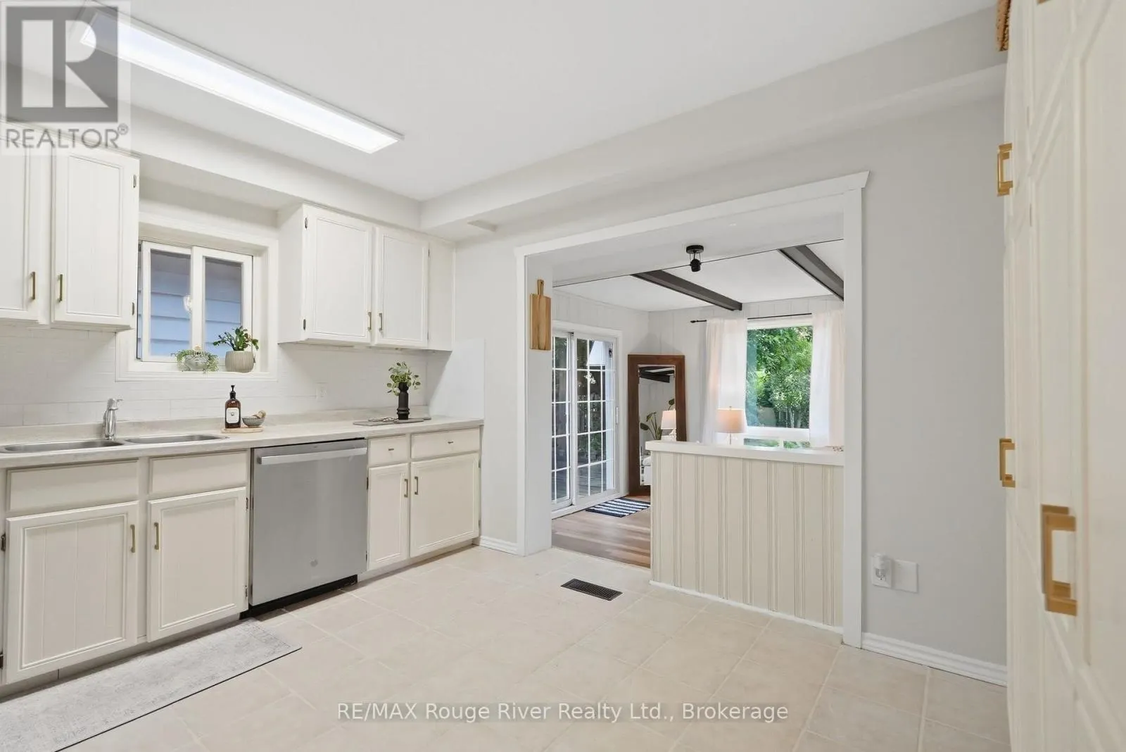 313 LUPIN DRIVE