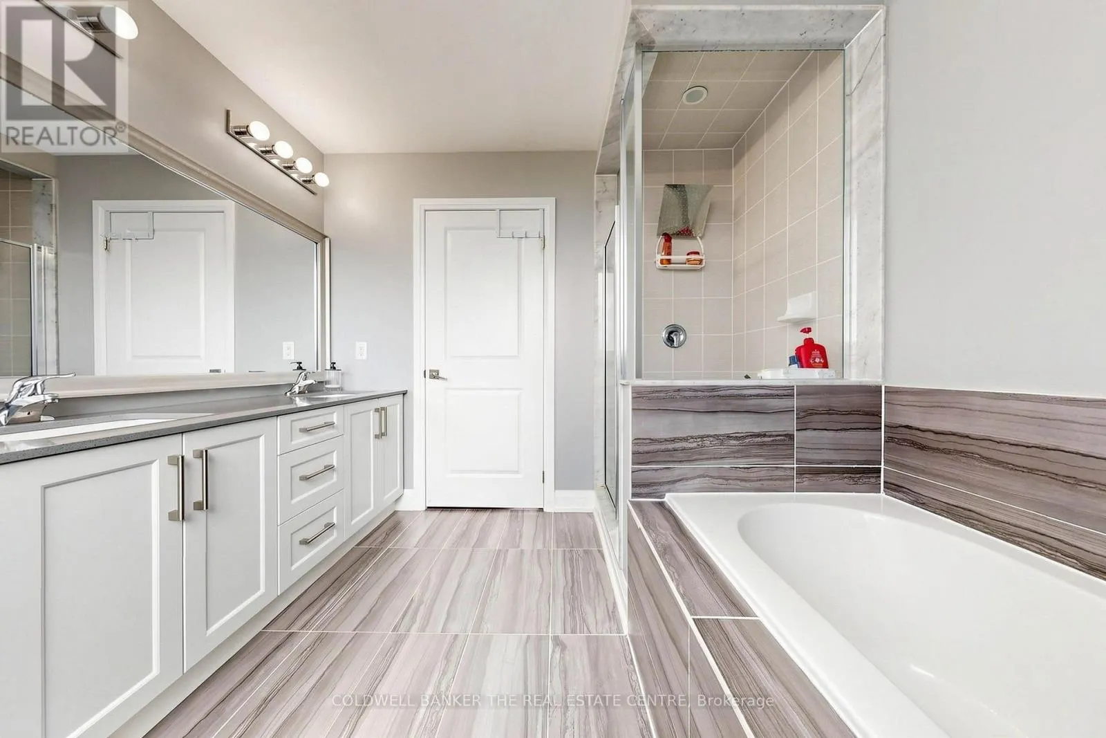 #36 - 1870 ALTONA ROAD
