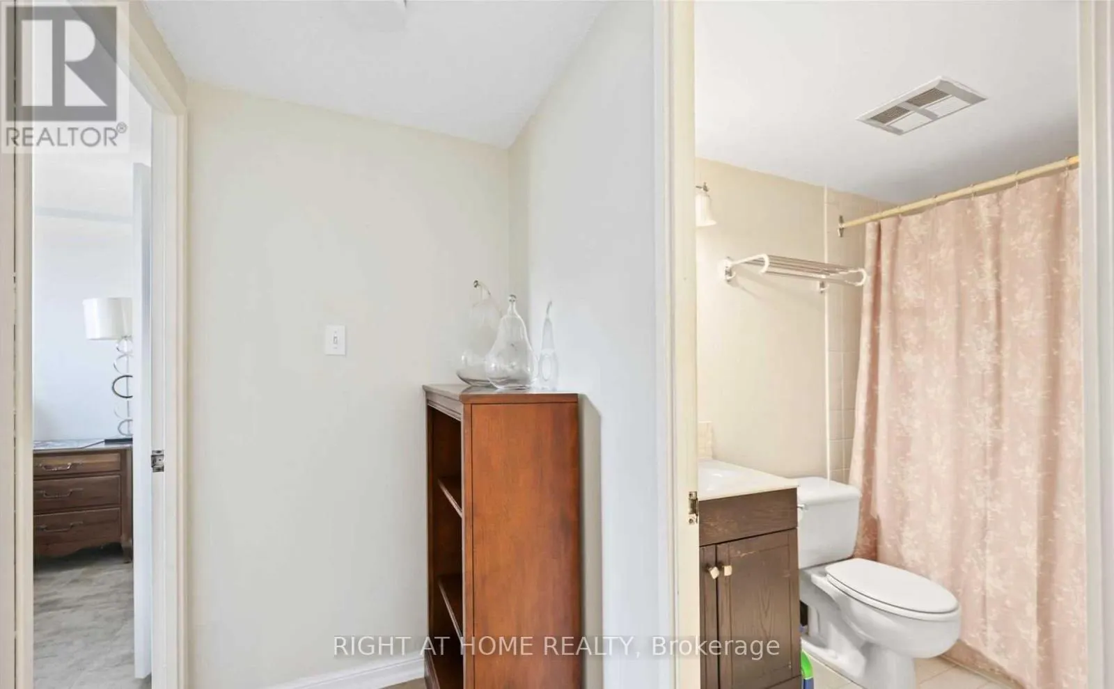 1404 - 757 VICTORIA PARK AVENUE E
