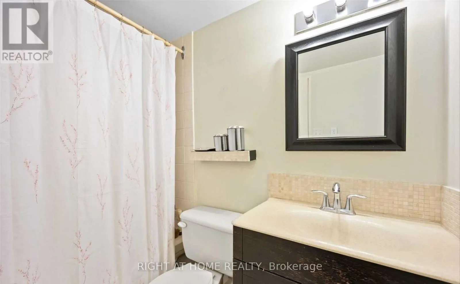 1404 - 757 VICTORIA PARK AVENUE E