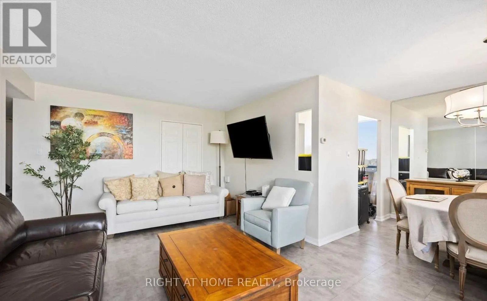 1404 - 757 VICTORIA PARK AVENUE E