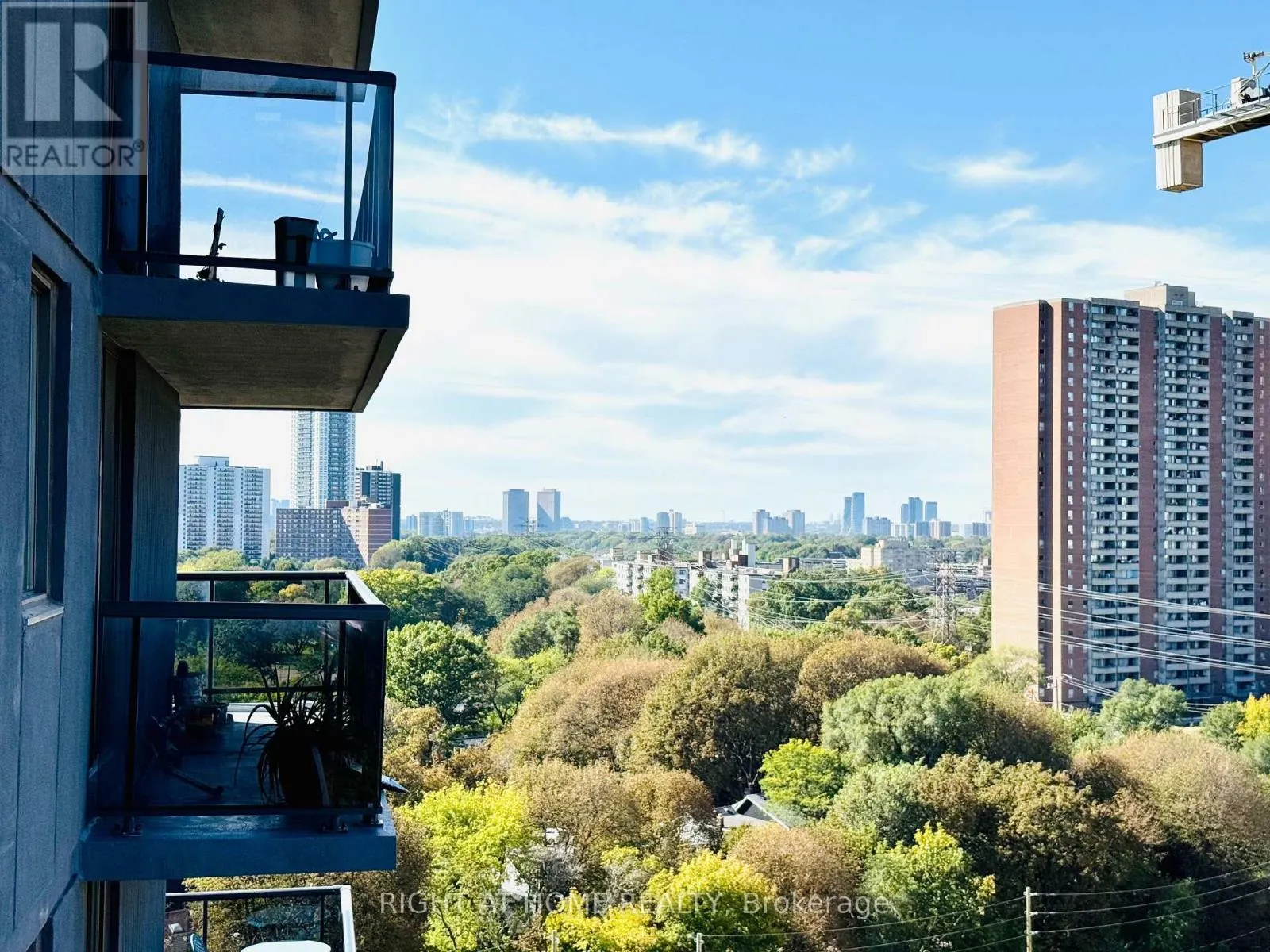 1404 - 757 VICTORIA PARK AVENUE E