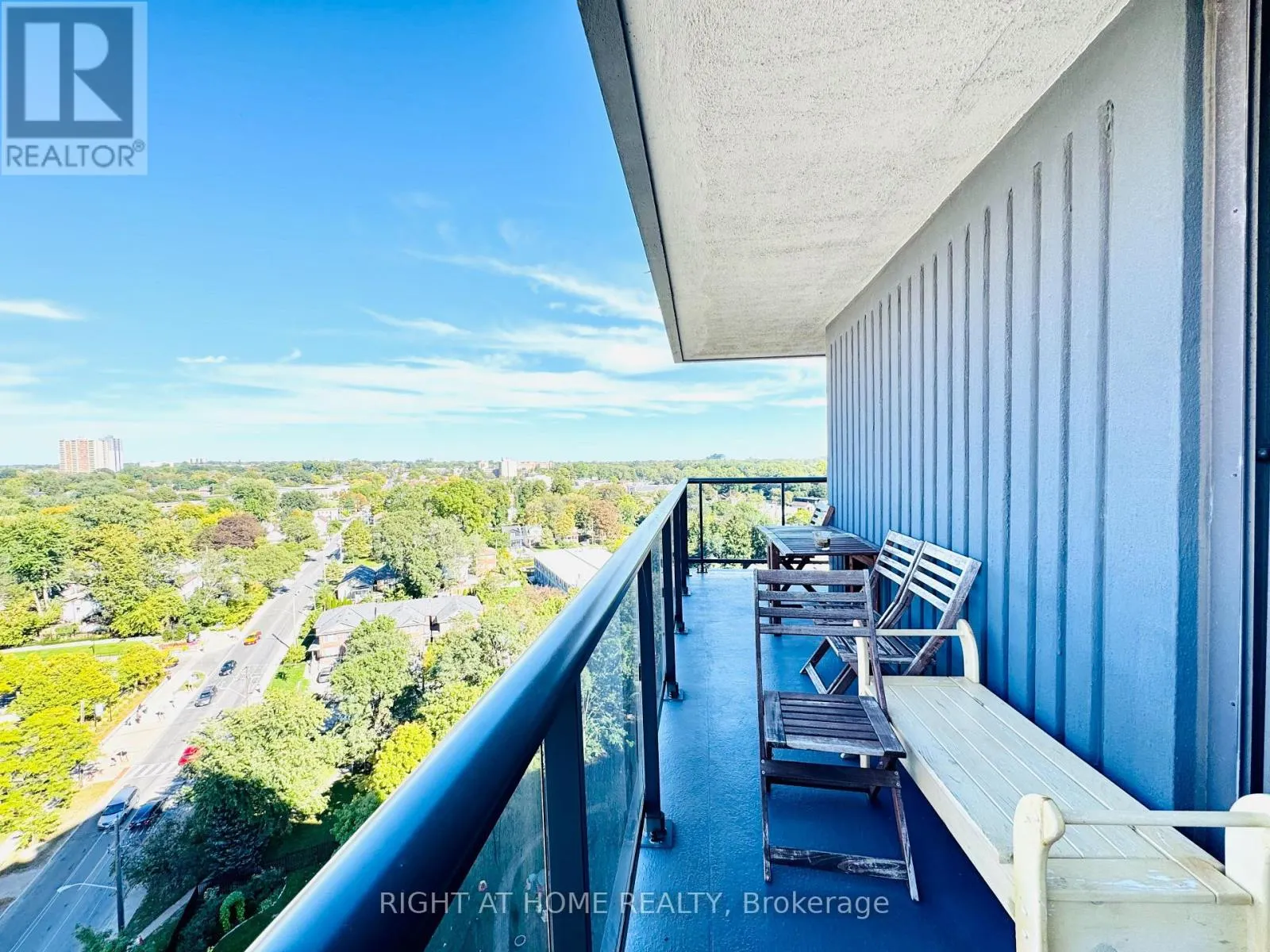 1404 - 757 VICTORIA PARK AVENUE E