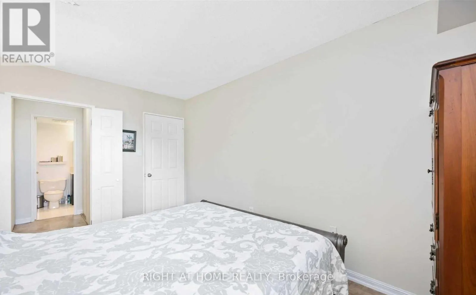 1404 - 757 VICTORIA PARK AVENUE E