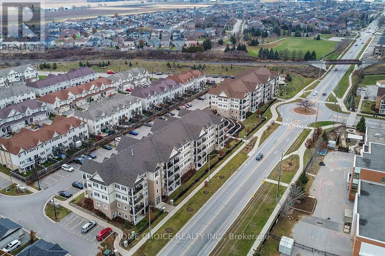 105 - 1 SIDNEY LANE