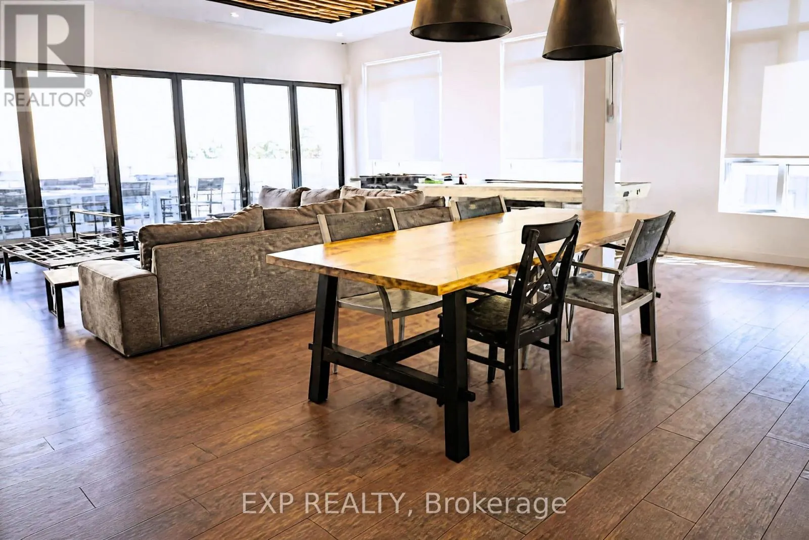 53 - 1740 SIMCOE STREET N