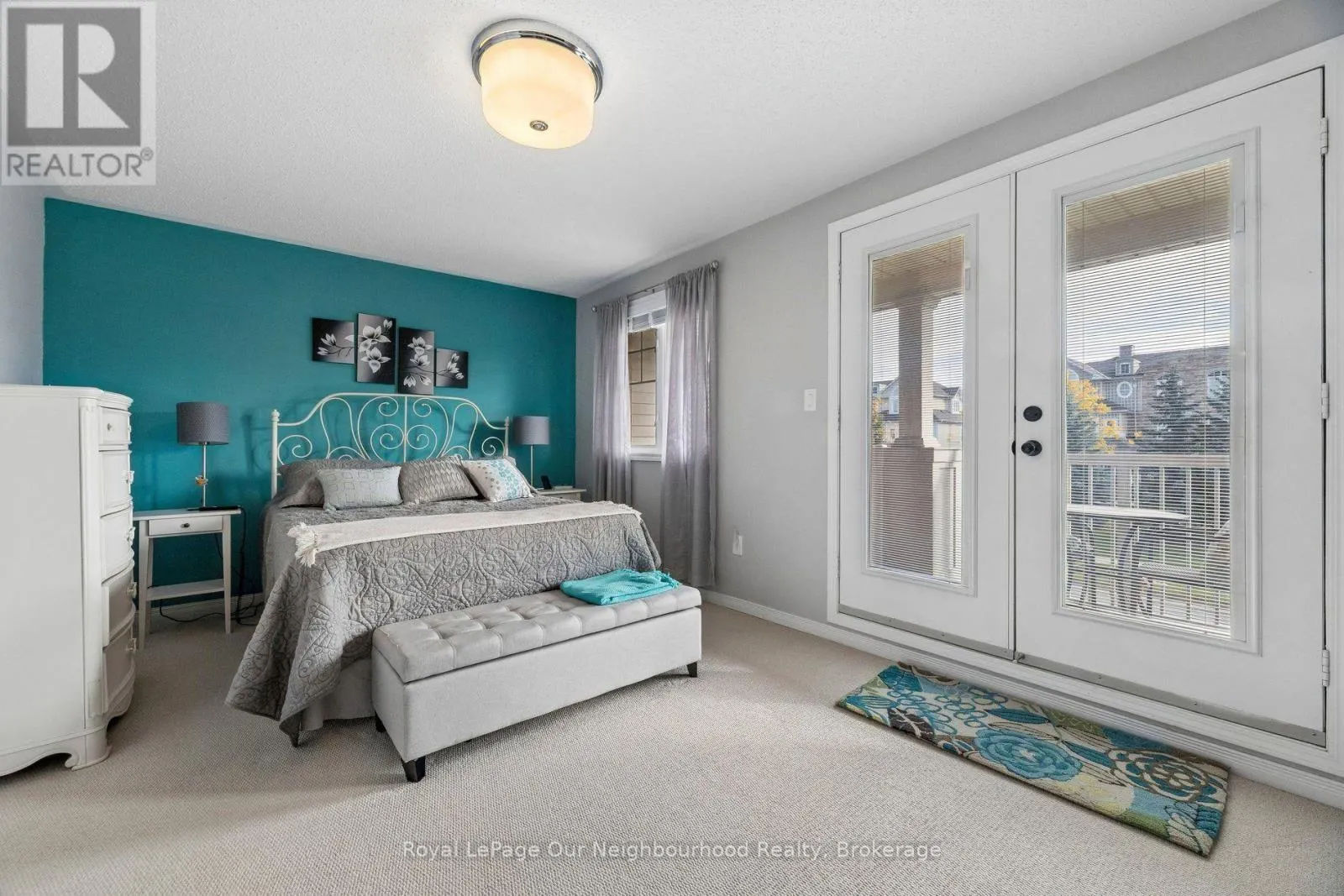 308 LAKEBREEZE DRIVE