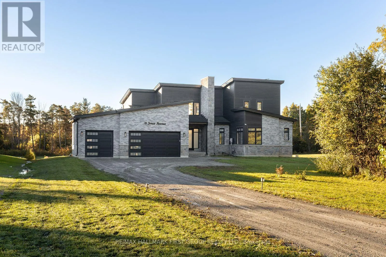 11 JONES AVENUE