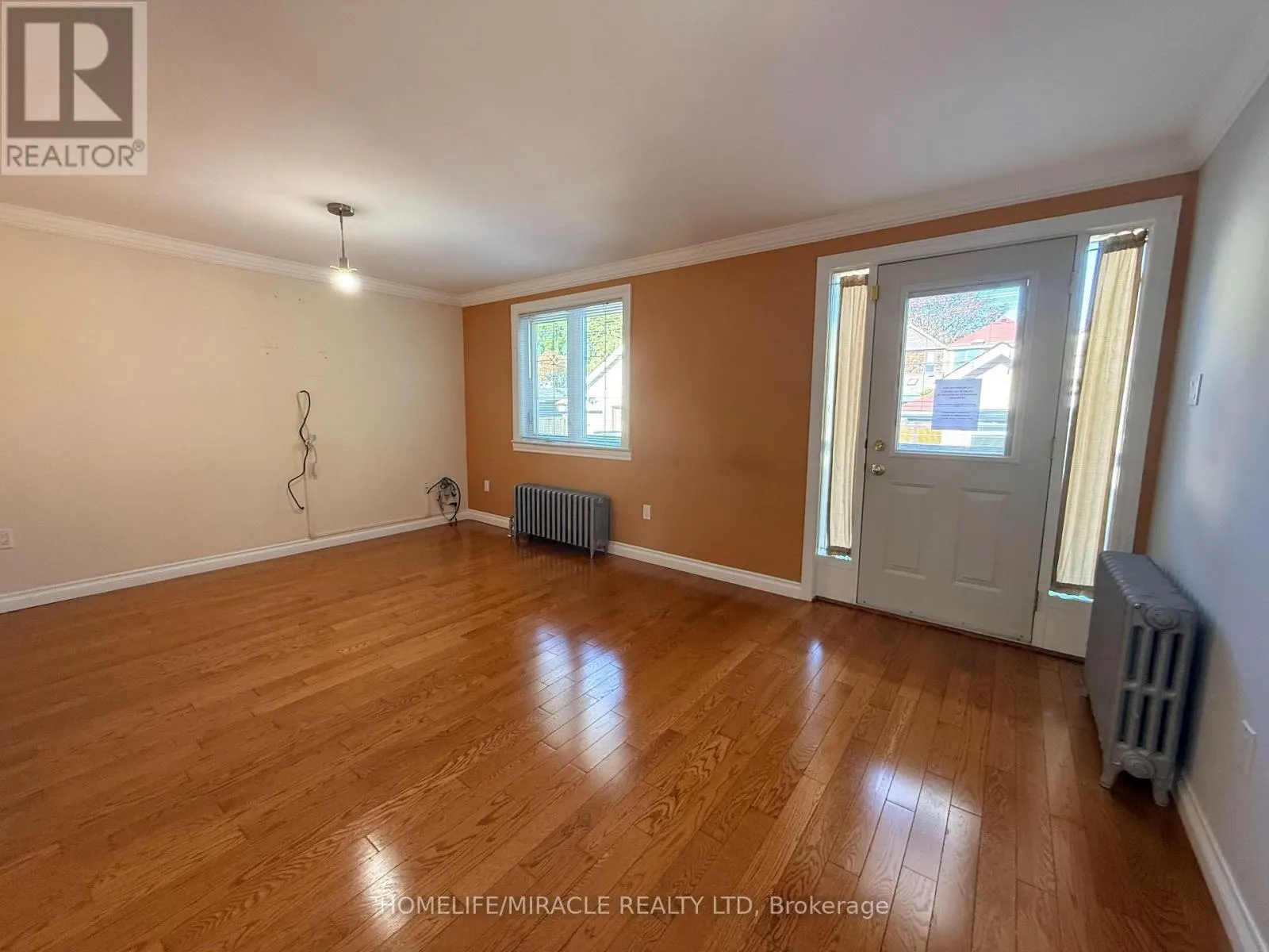 228 BROWNING AVENUE