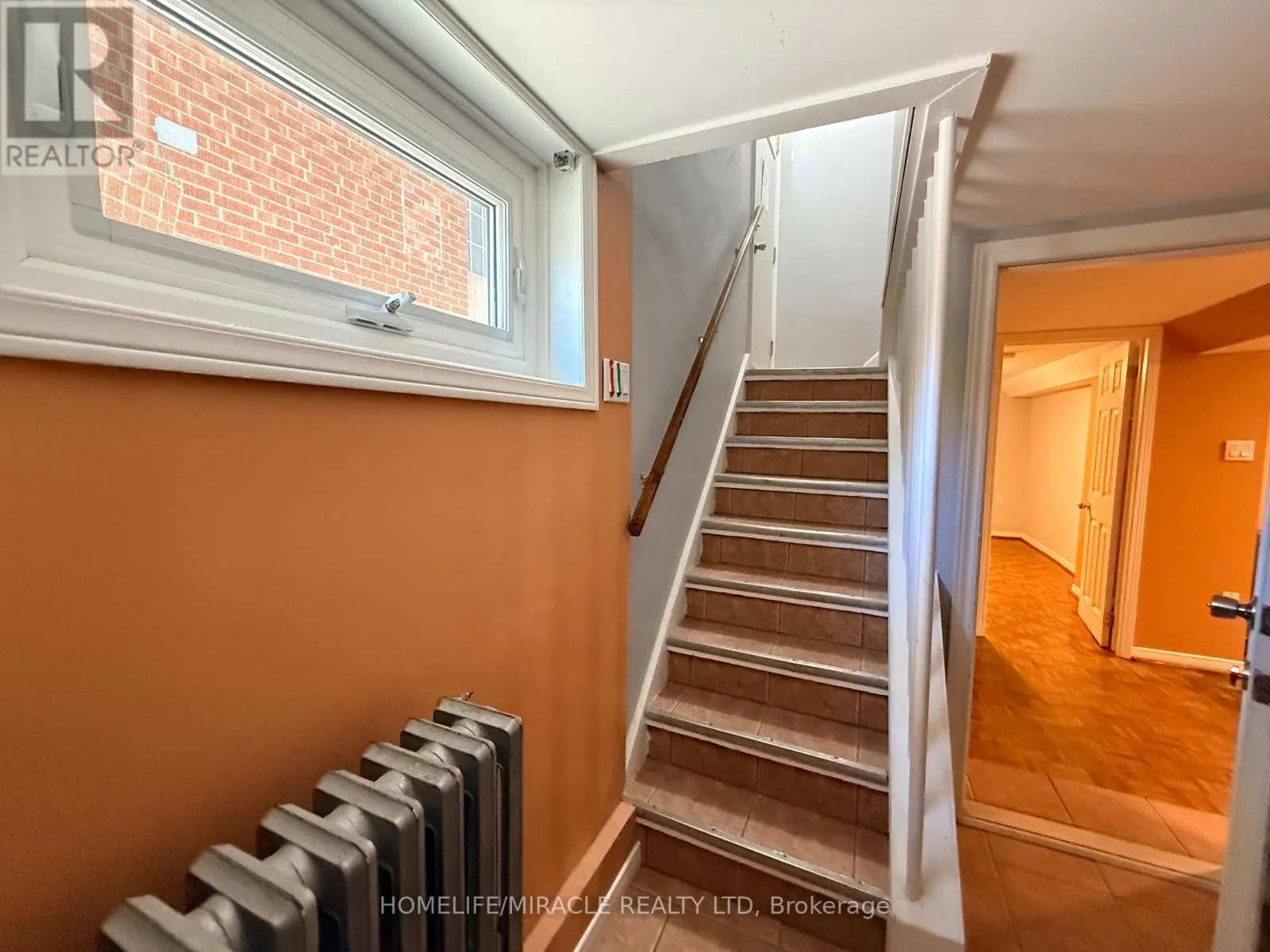 228 BROWNING AVENUE