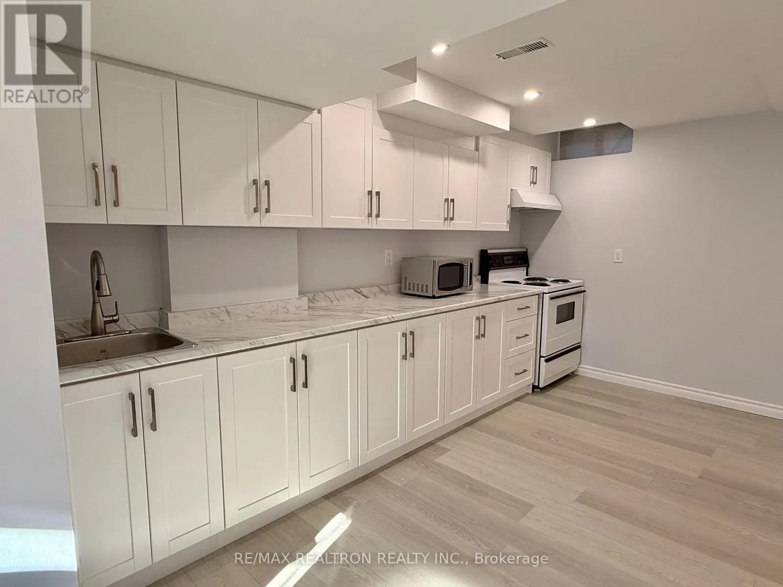 BSMNT - 1520 SANDHURST CRESCENT