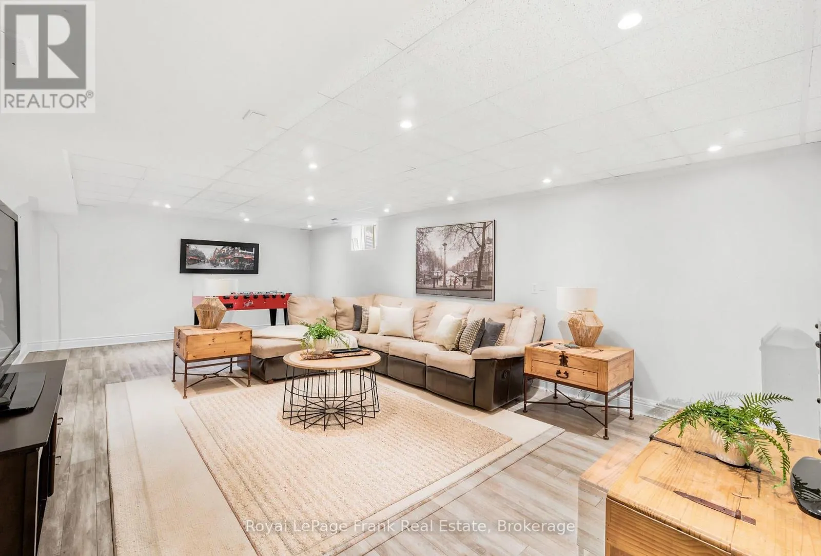 246 COCHRANE STREET