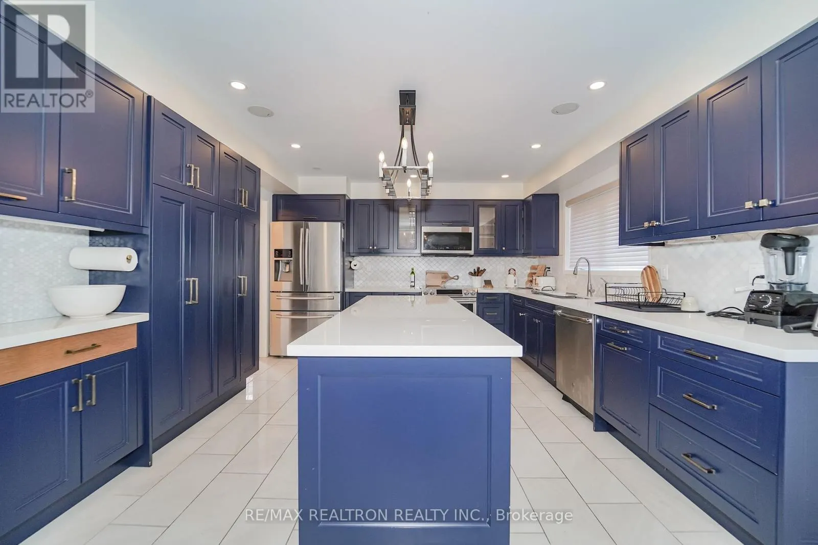 96 HOILE DRIVE