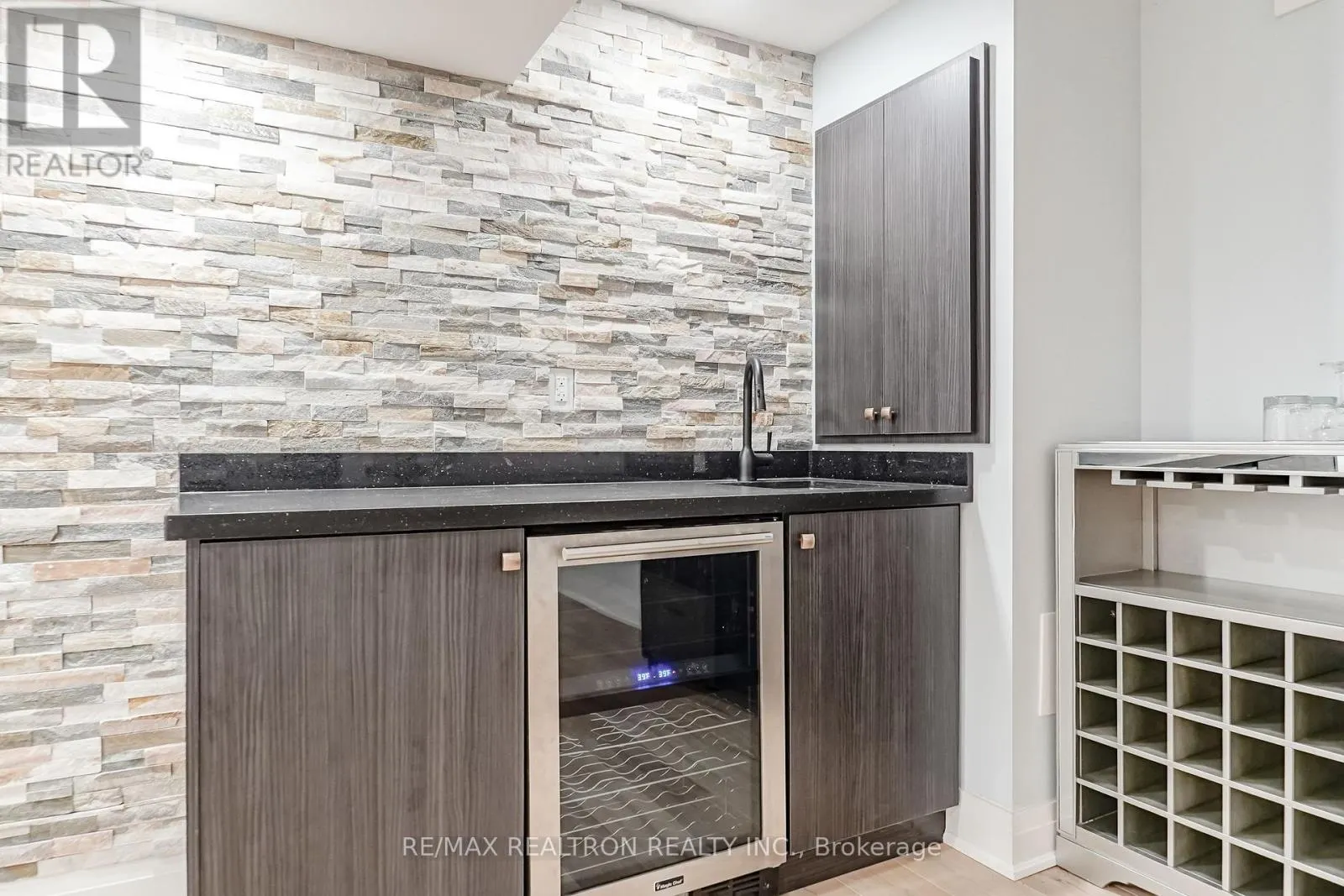 96 HOILE DRIVE
