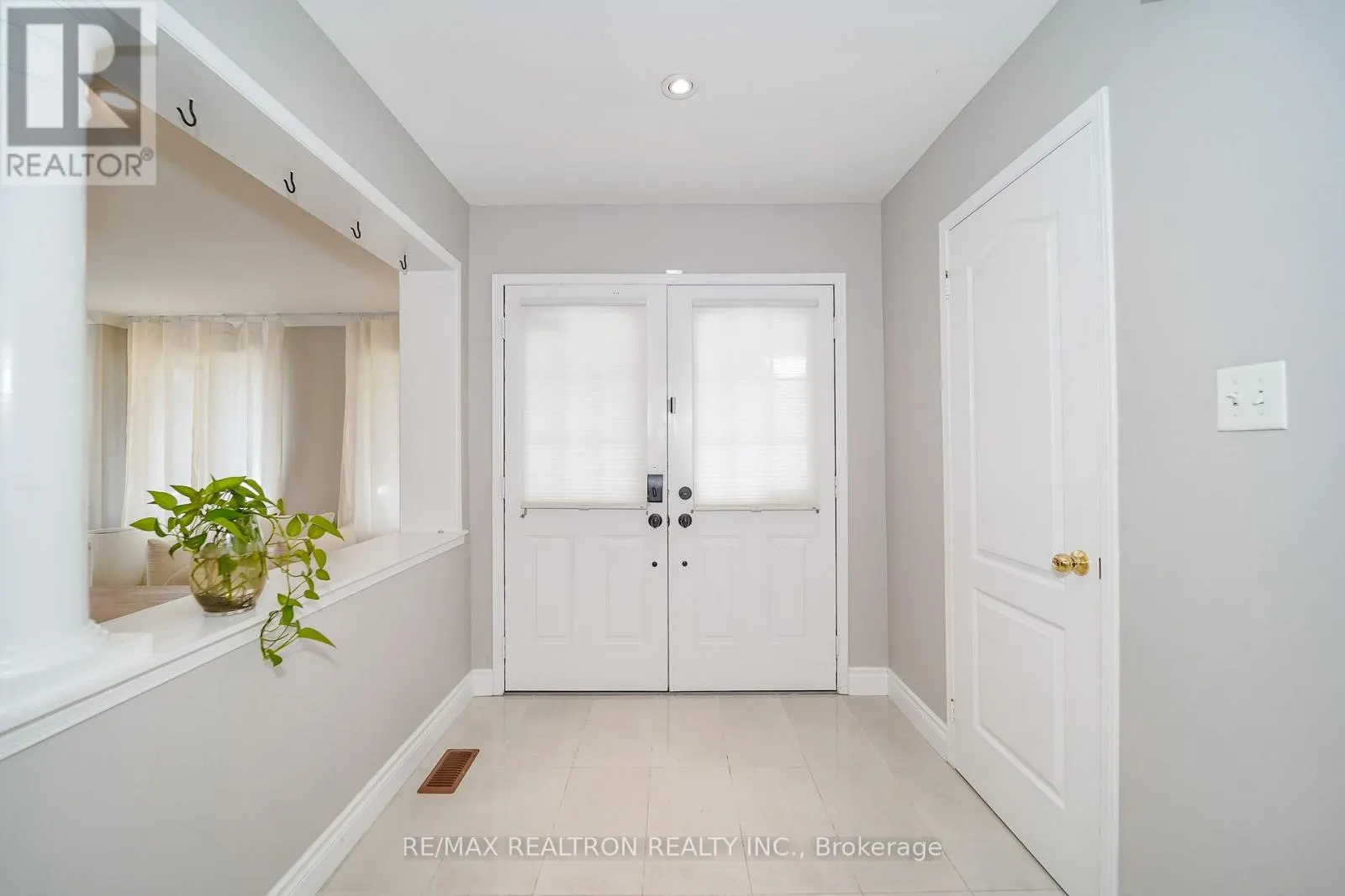 96 HOILE DRIVE