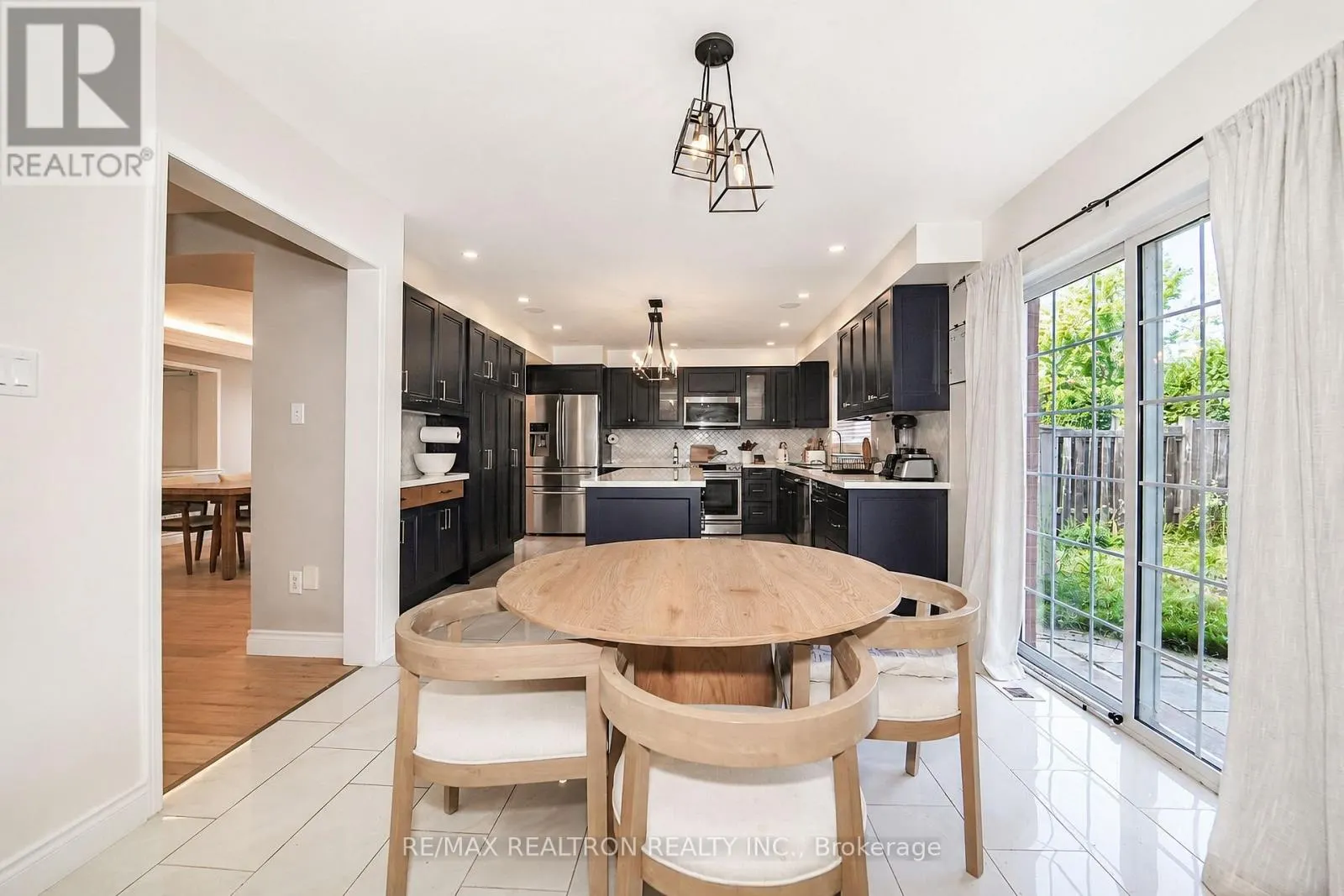 96 HOILE DRIVE